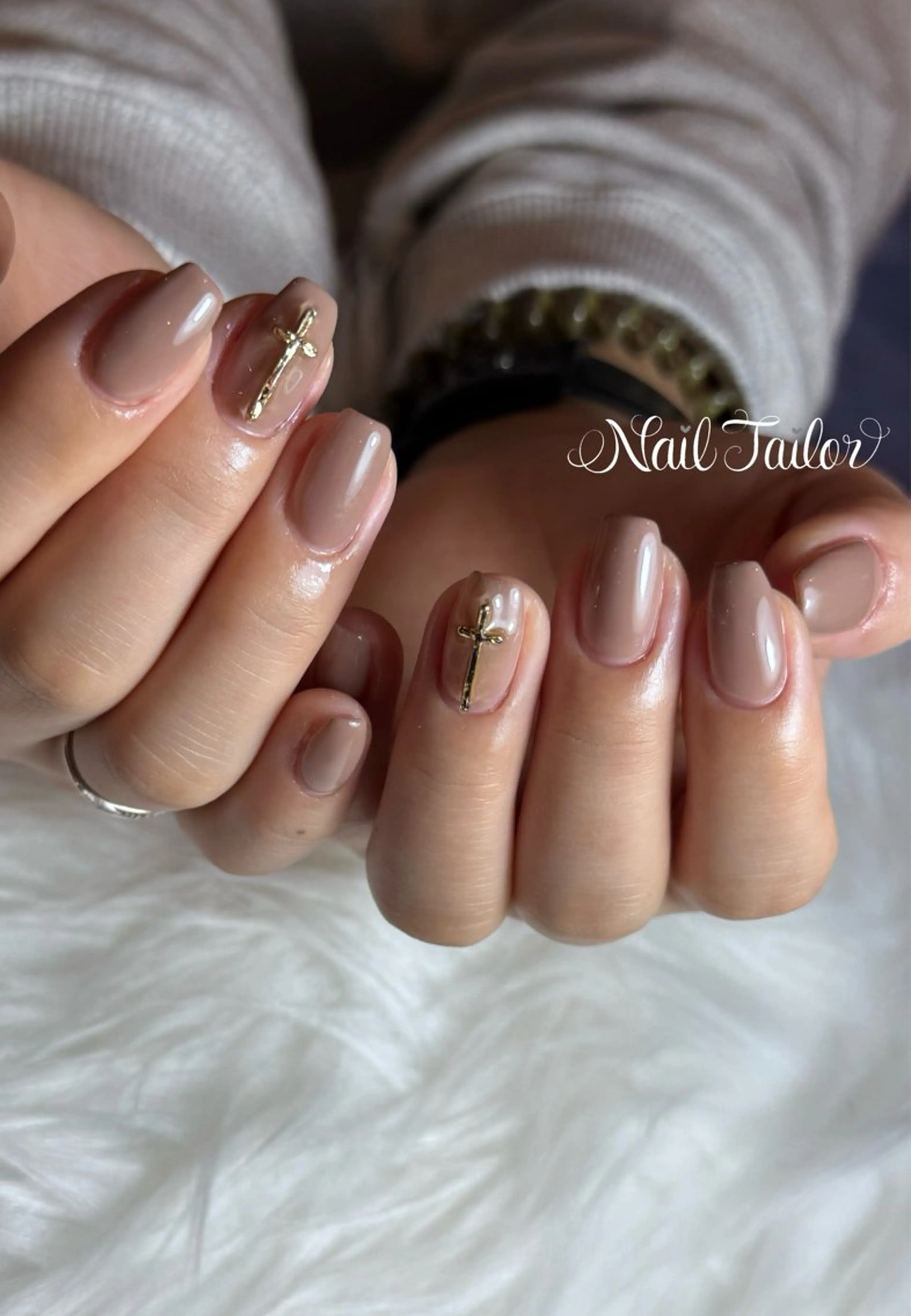 ネイル ブラウン ワンカラーネイル スクエアネイル ハンドネイル 〜Nail Tailor〜　ネイルテイラー所属・NailTailor ネイルテイラーのネイルデザイン