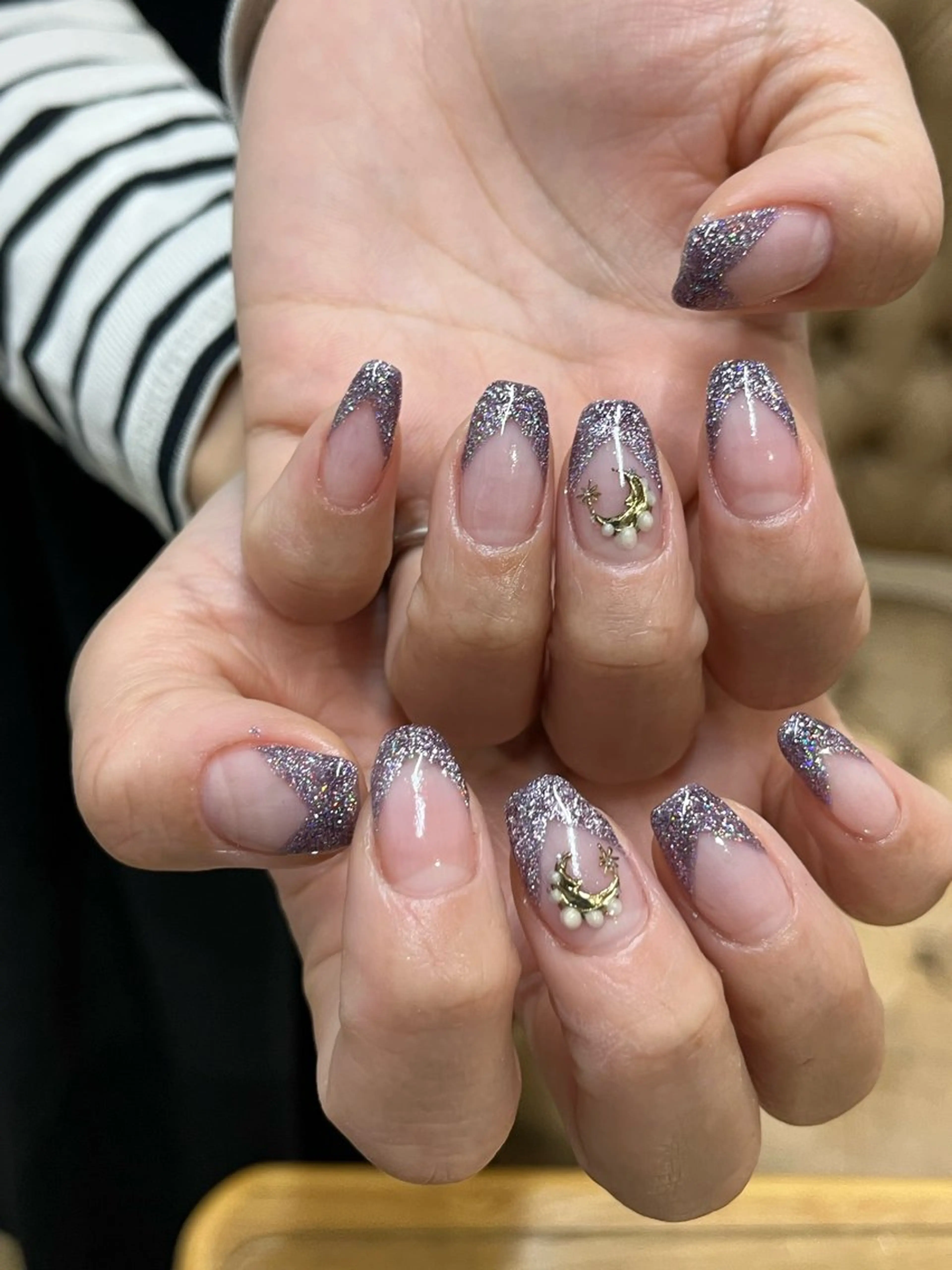 ネイル フレンチネイル ゴールド ラメ(グリッター) nail room douce所属・nail room douceのネイルデザイン