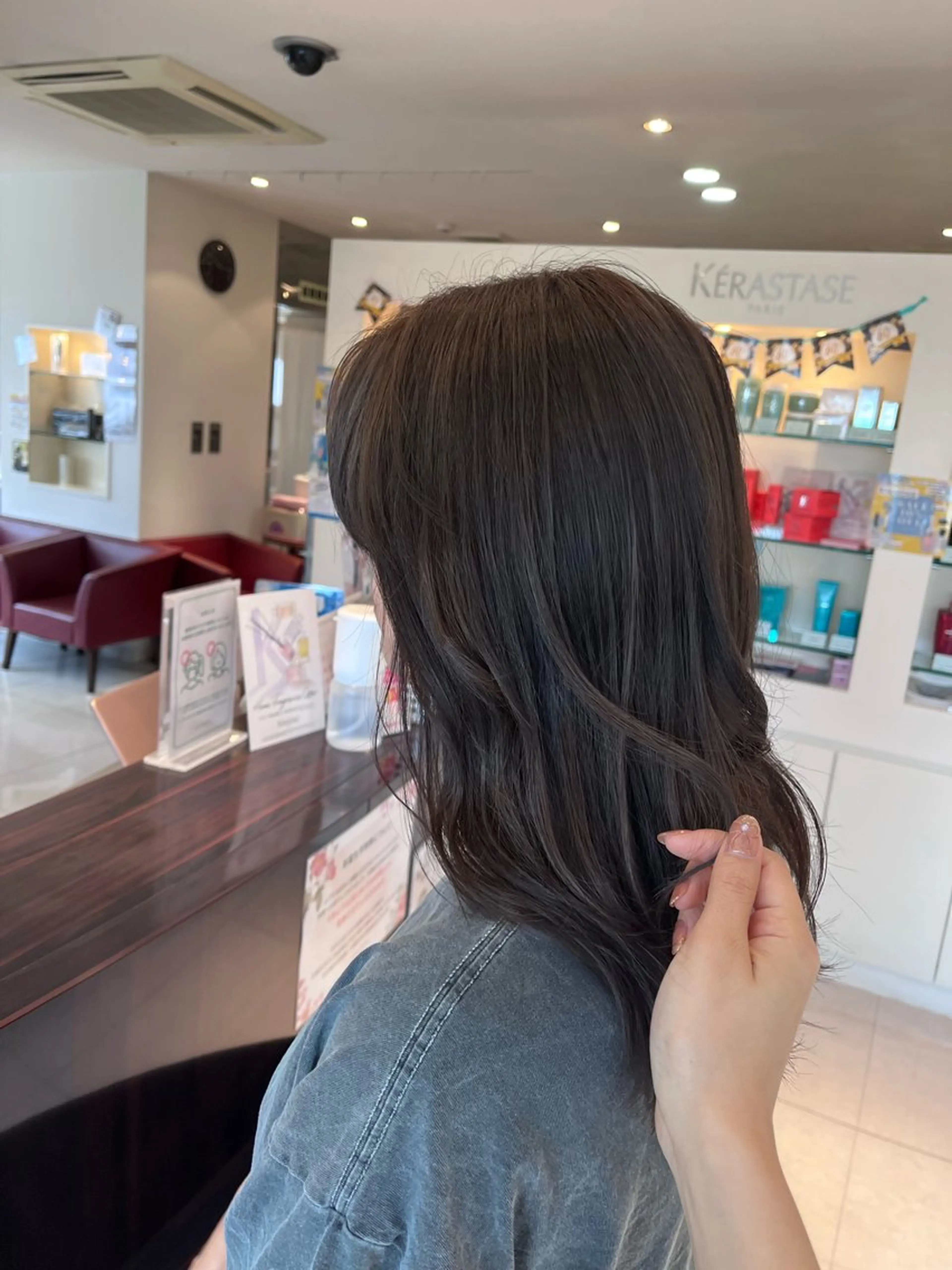 セミロング アッシュ アッシュブラウン ヘアカラー トリートメント 𝒩𝑜𝓃𝑜 / lenahcARIAのヘアスタイル