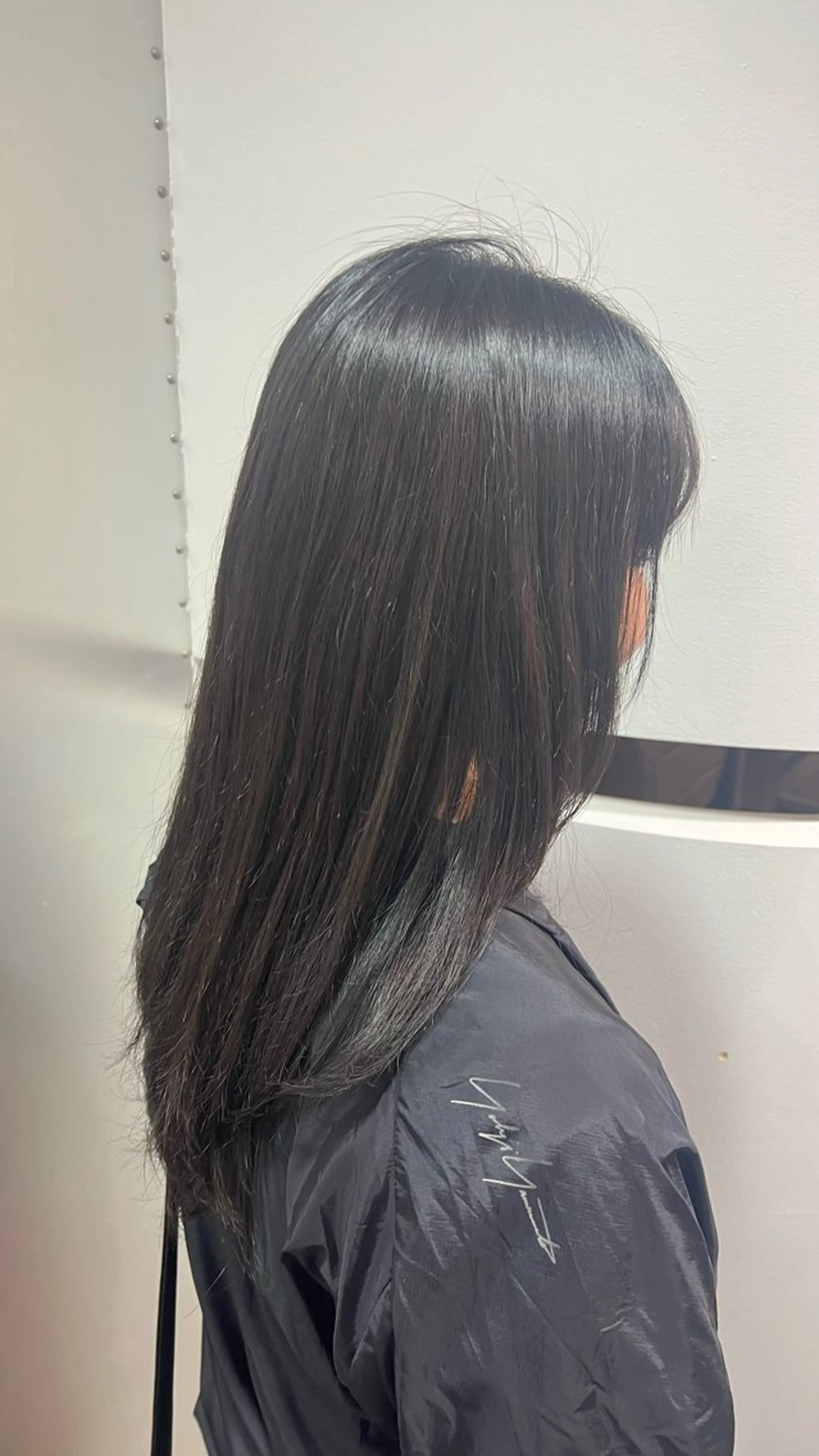 セミロング 縮毛矯正.ブロー / Hikaruのヘアスタイル