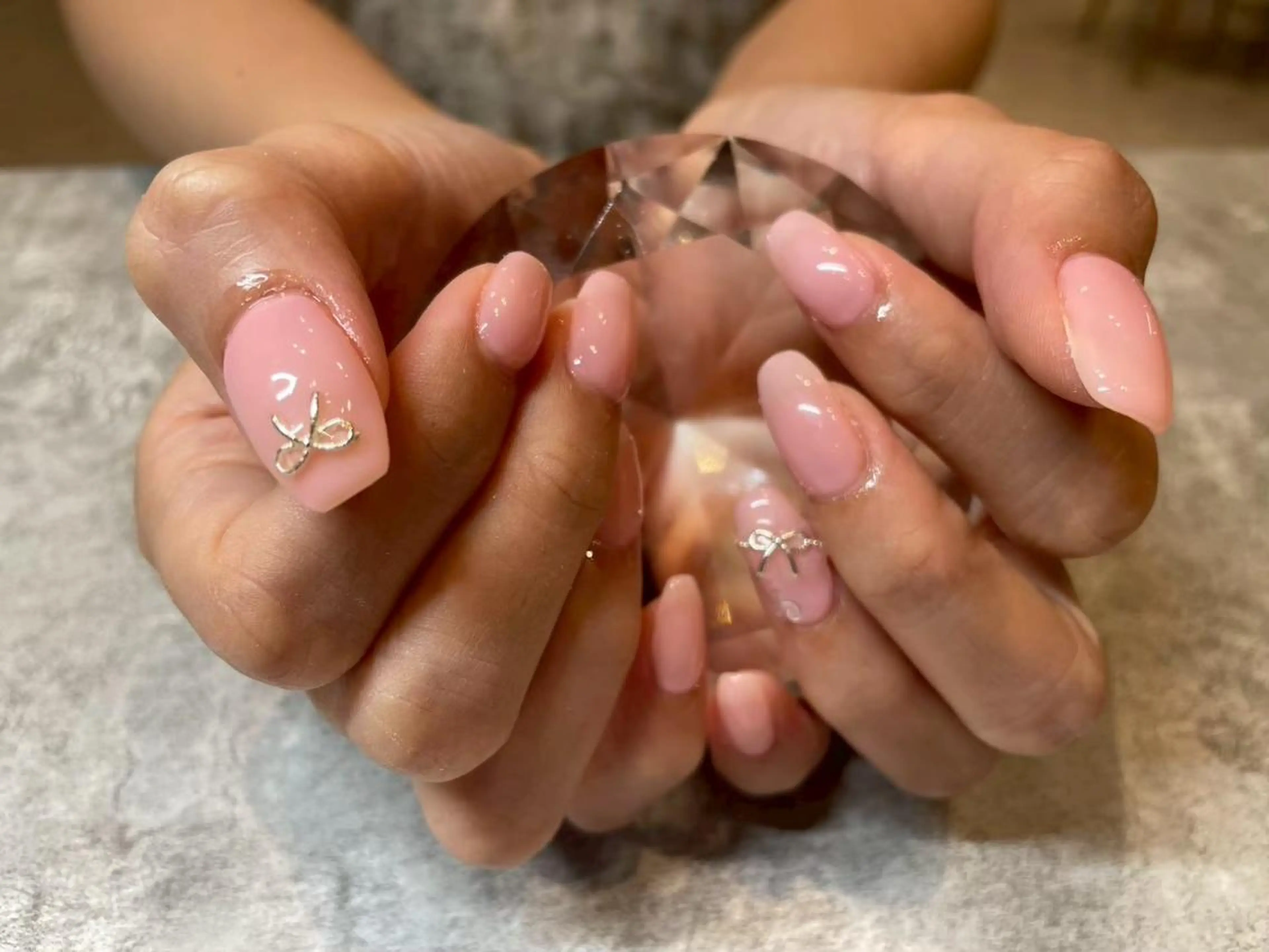 ネイル ボルドー チークネイル クリアネイル 成人式 フラッシュネイル 妹尾 静月のネイルデザイン