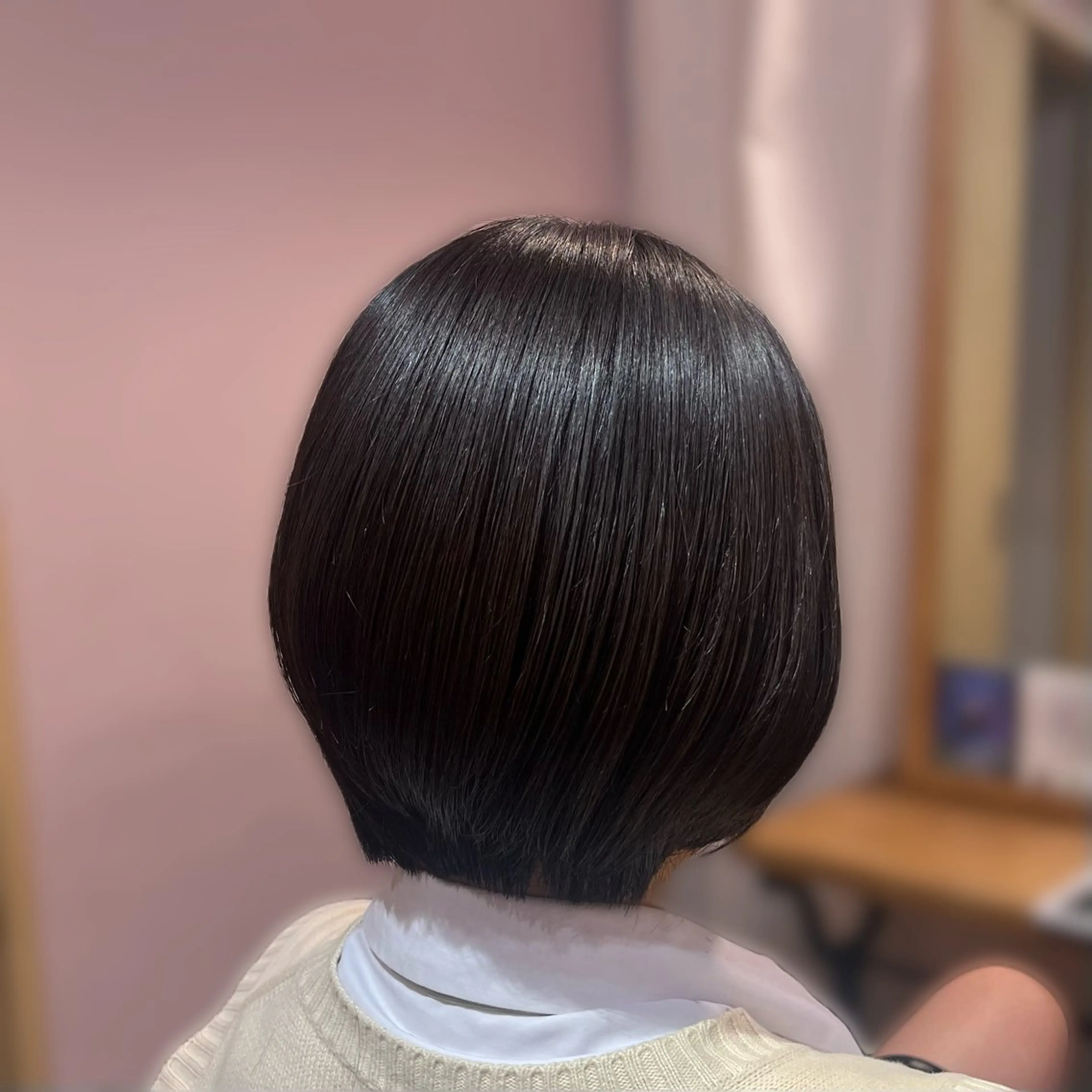 ショート カット 🌸 飯野 舞桜のヘアスタイル