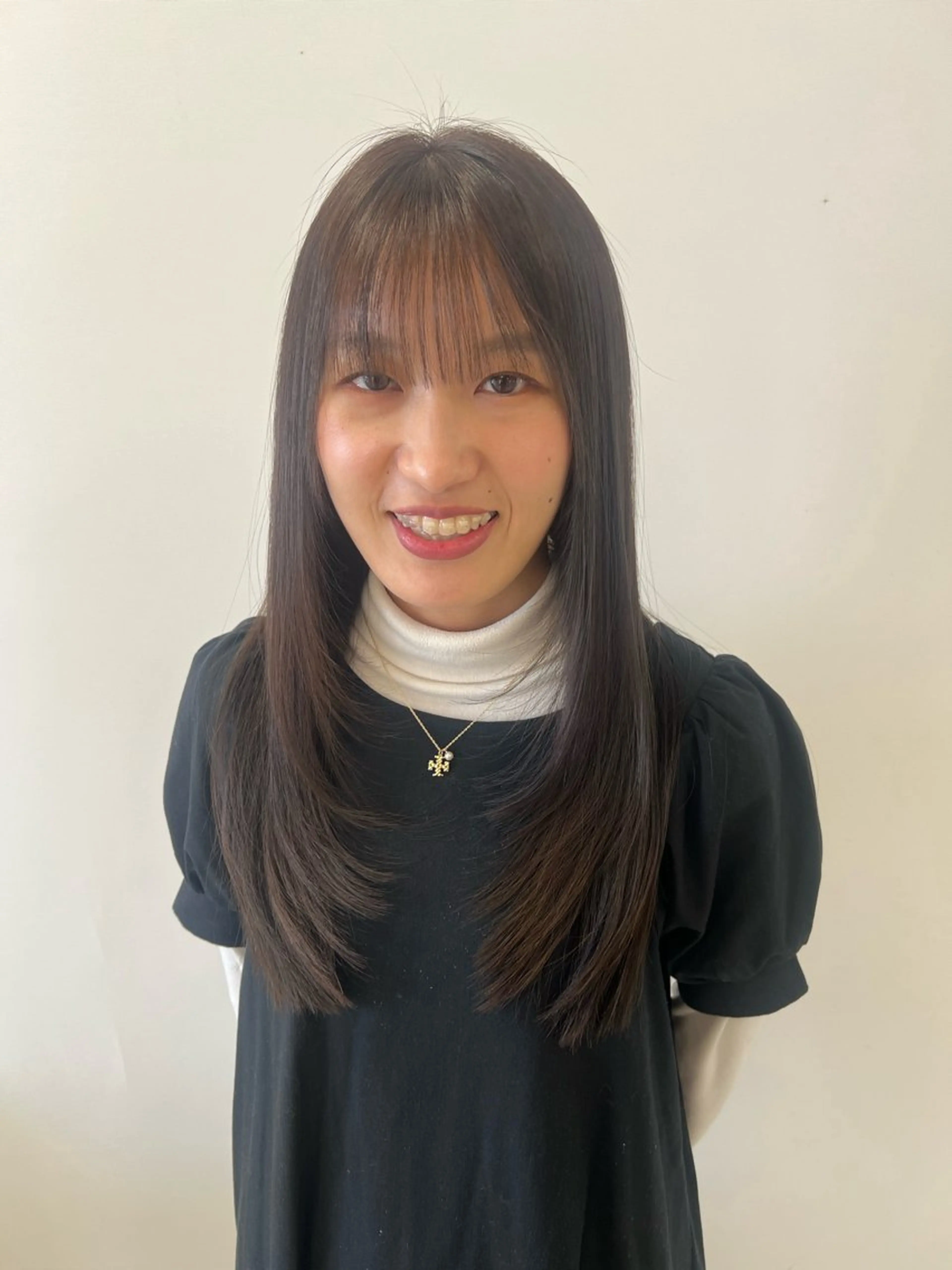 ミディアム カラー ミディアムレイヤー ブリーチ デザインカラー ダブルカラー インナーカラー カット ハイトーン/ウルフ /レイヤー/坂野幸伸のヘアスタイル