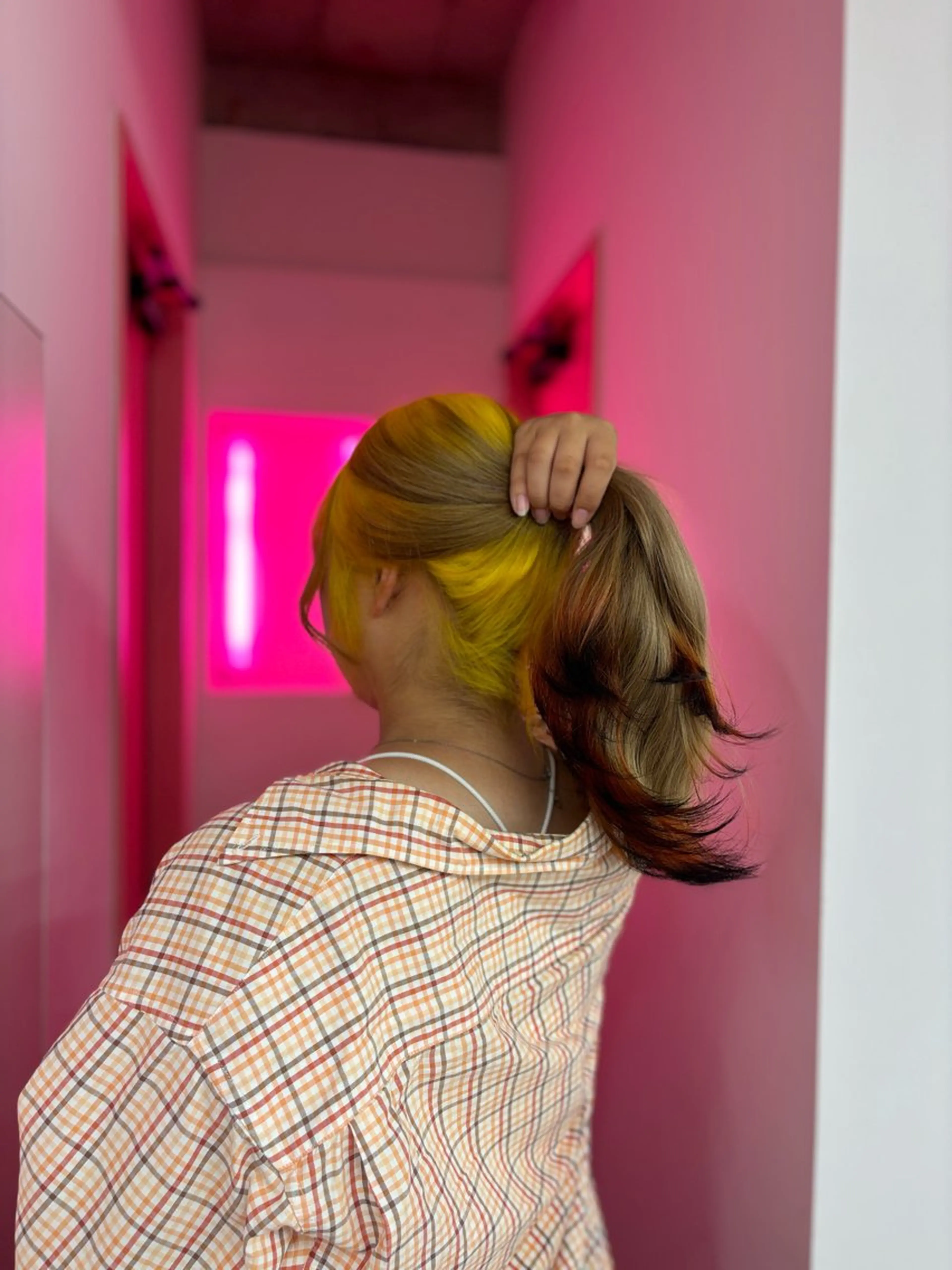 カラー 田中麻鈴/ハイトーン /ミルクティーのヘアスタイル