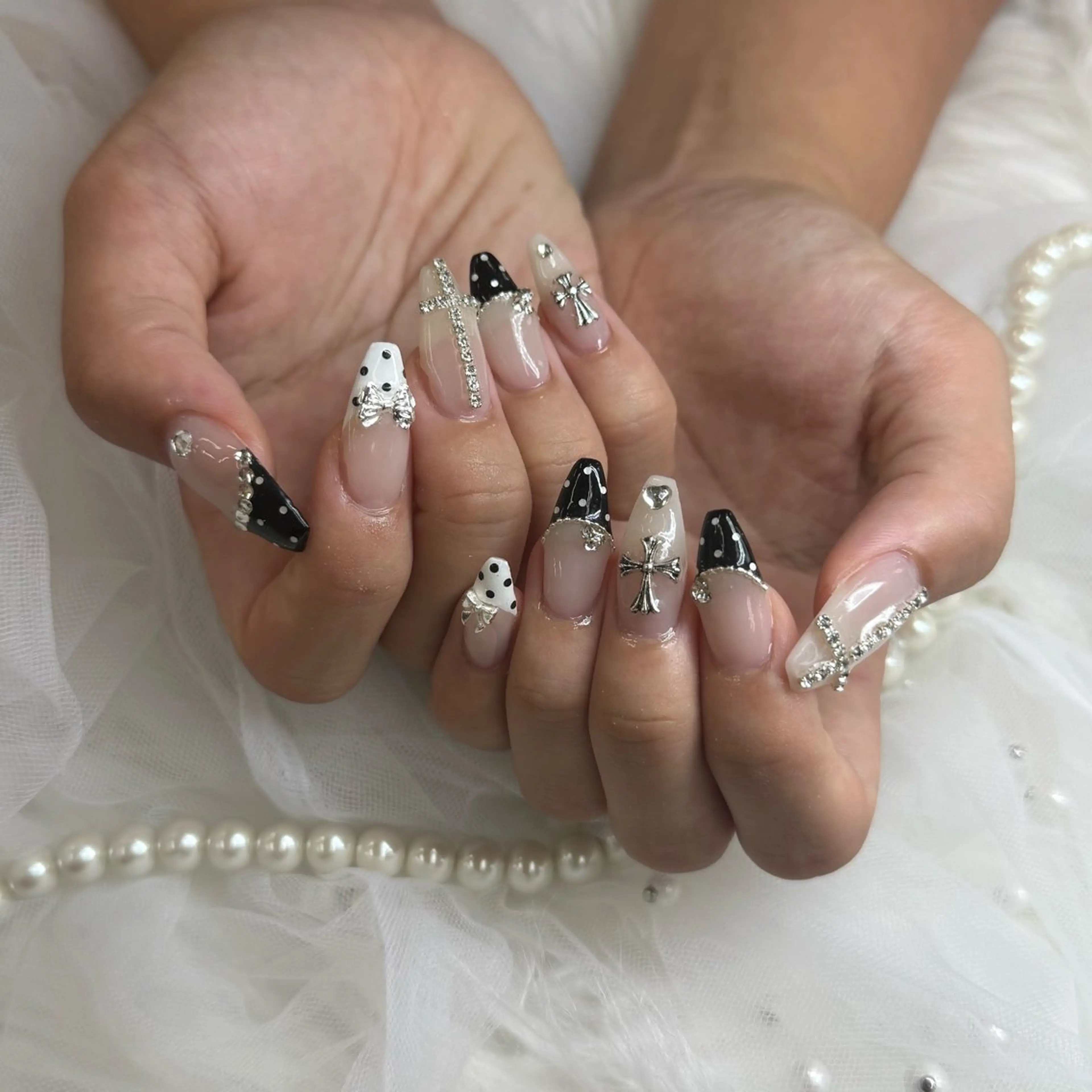 ネイル ハンドネイル EmaNail 枚方店所属・emanail枚方店 yumaのネイルデザイン