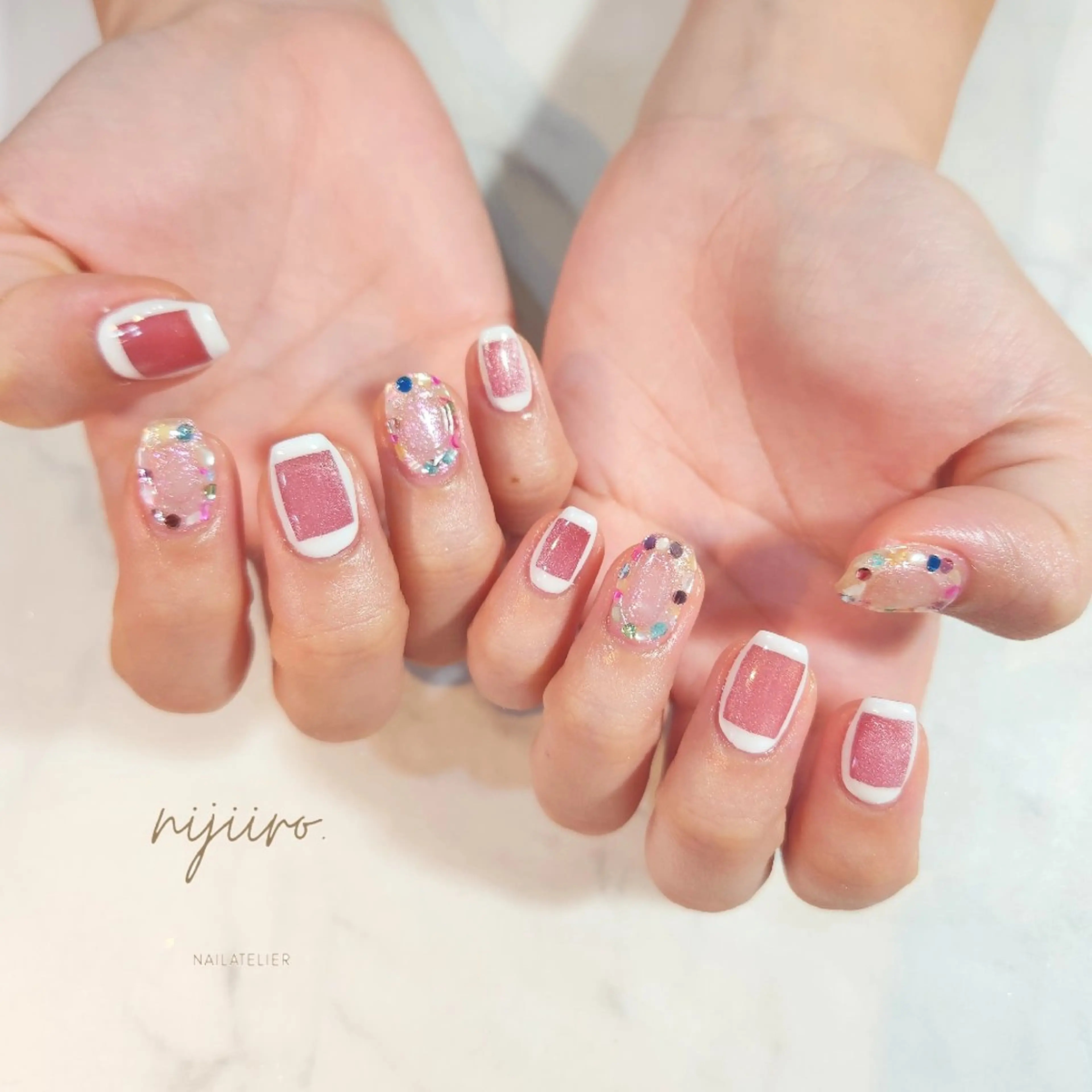 ネイル ハンドネイル nailatelier nijiiro.所属・nijiiro🌈 サトウのネイルデザイン
