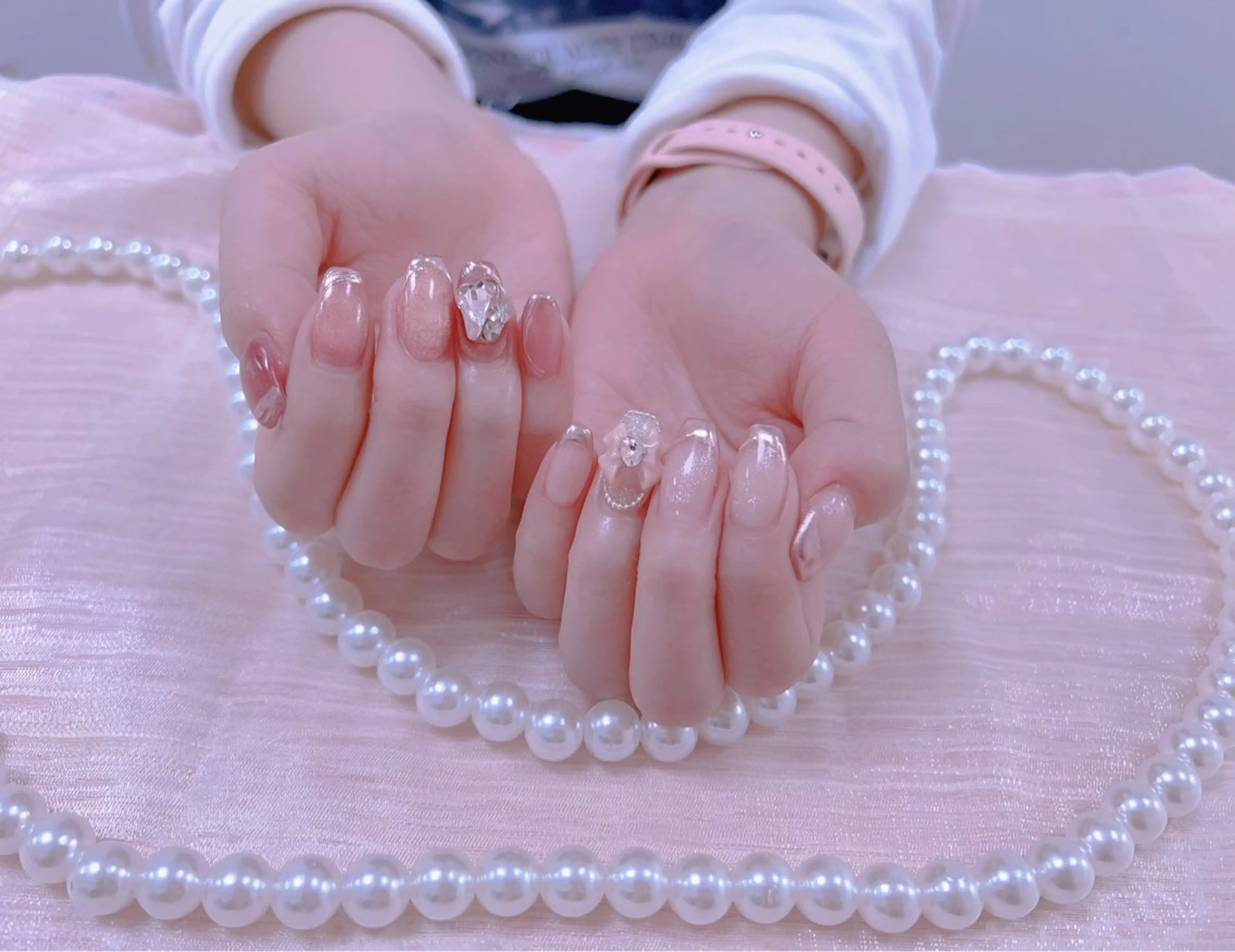 ネイル はぴねす所属・横浜 美夢のネイルデザイン