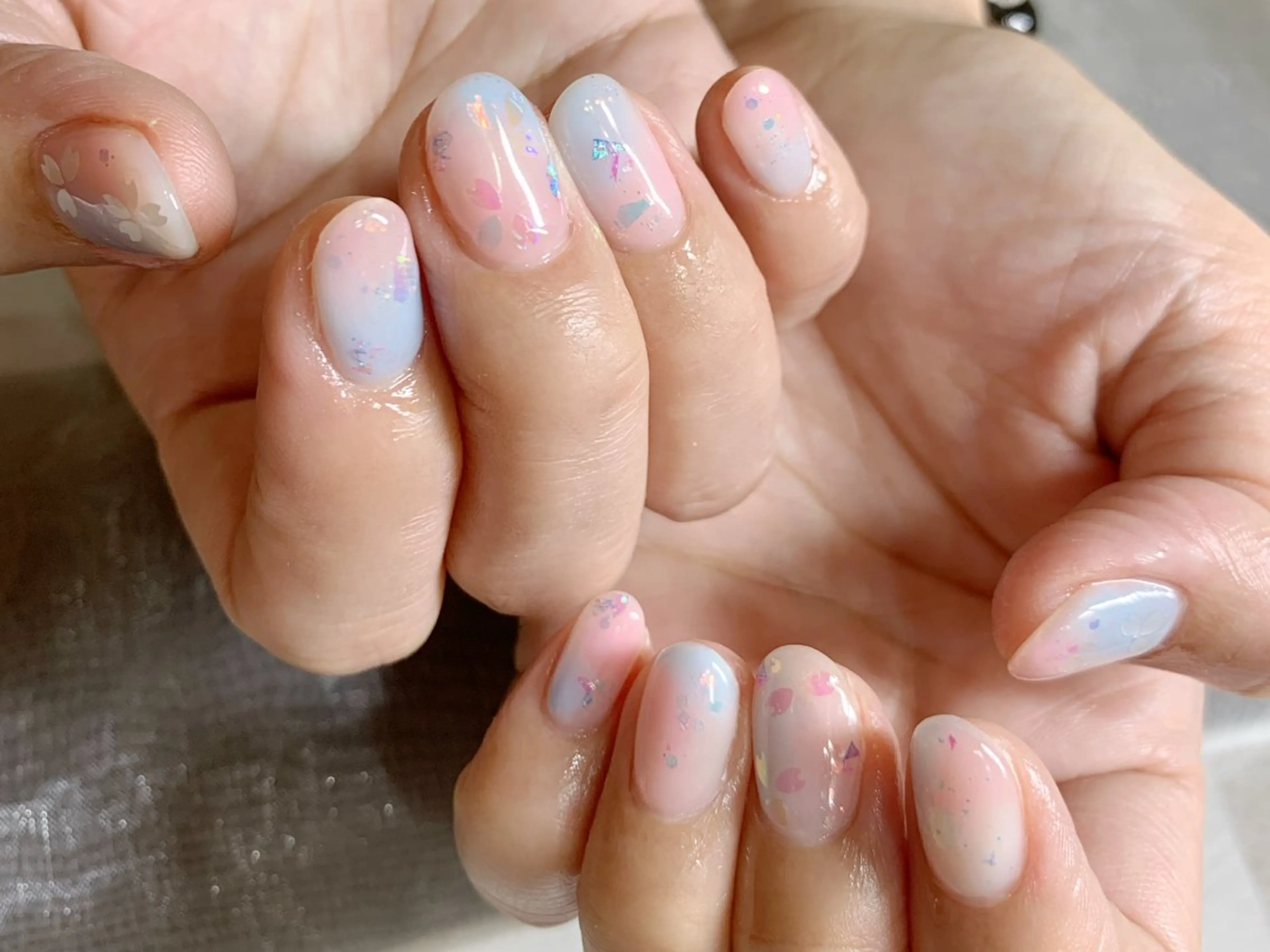 ネイル ニュアンスネイル 春ネイル ハンドネイル mira-cle大濱美容アカデミー所属・AI NAのネイルデザイン