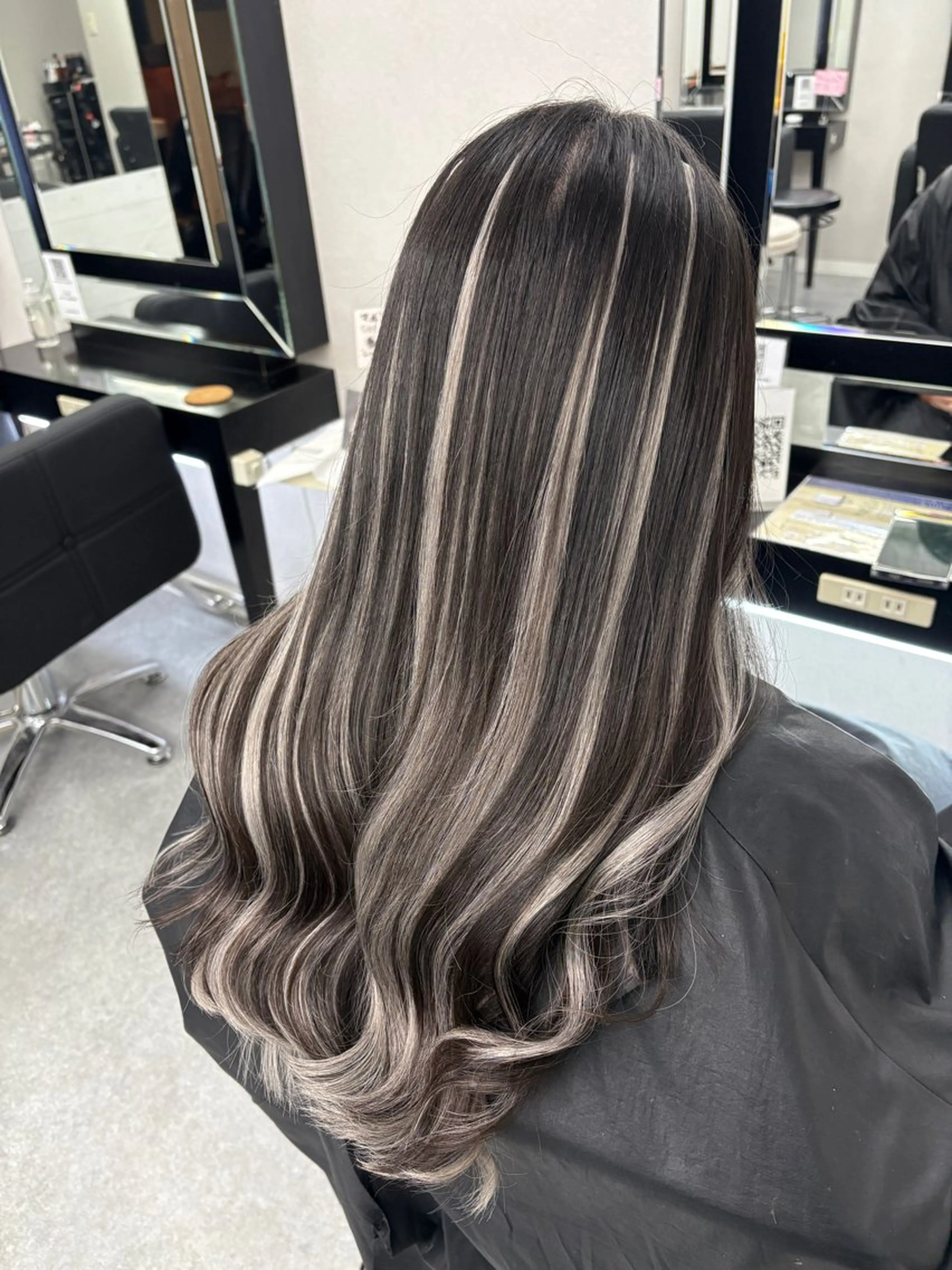 ロング 🫧miyu/艶カラ ーエクステ🫧のヘアスタイル