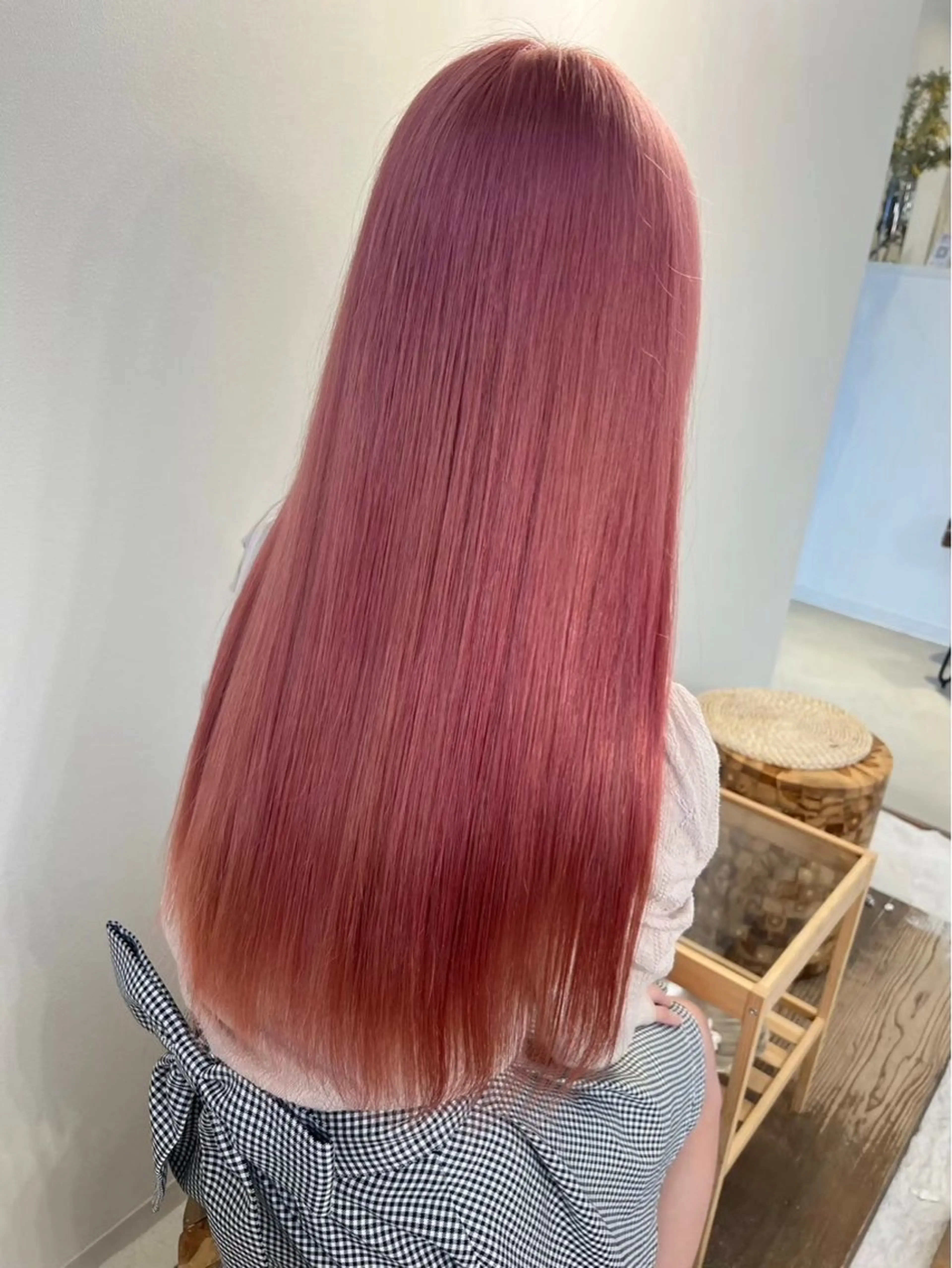 ロング ヘアカラー トリートメント 中岡 心音のヘアスタイル