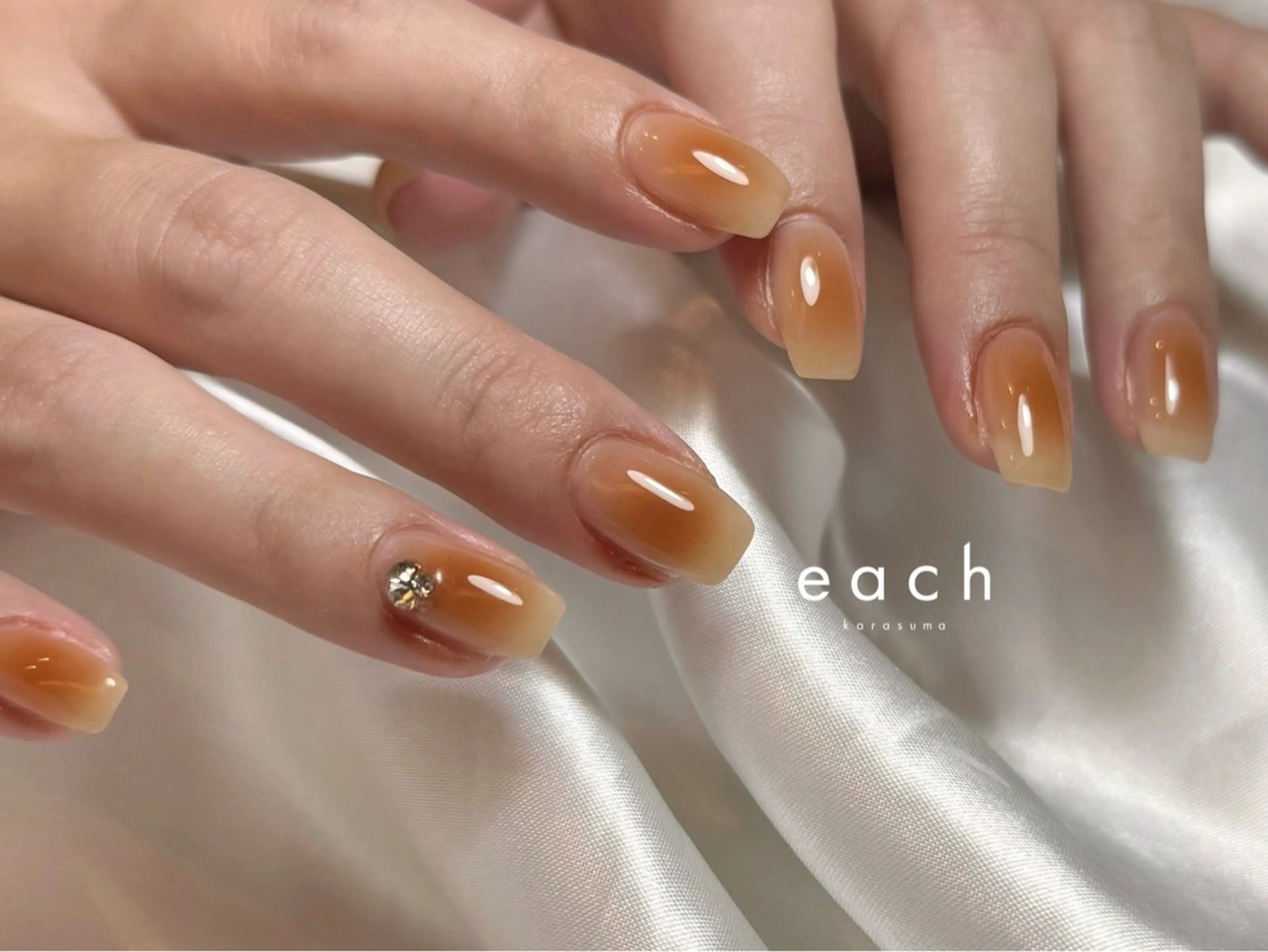 ネイル ハンドネイル 𝐞𝐚𝐜𝐡 nanami🩰のネイルデザイン