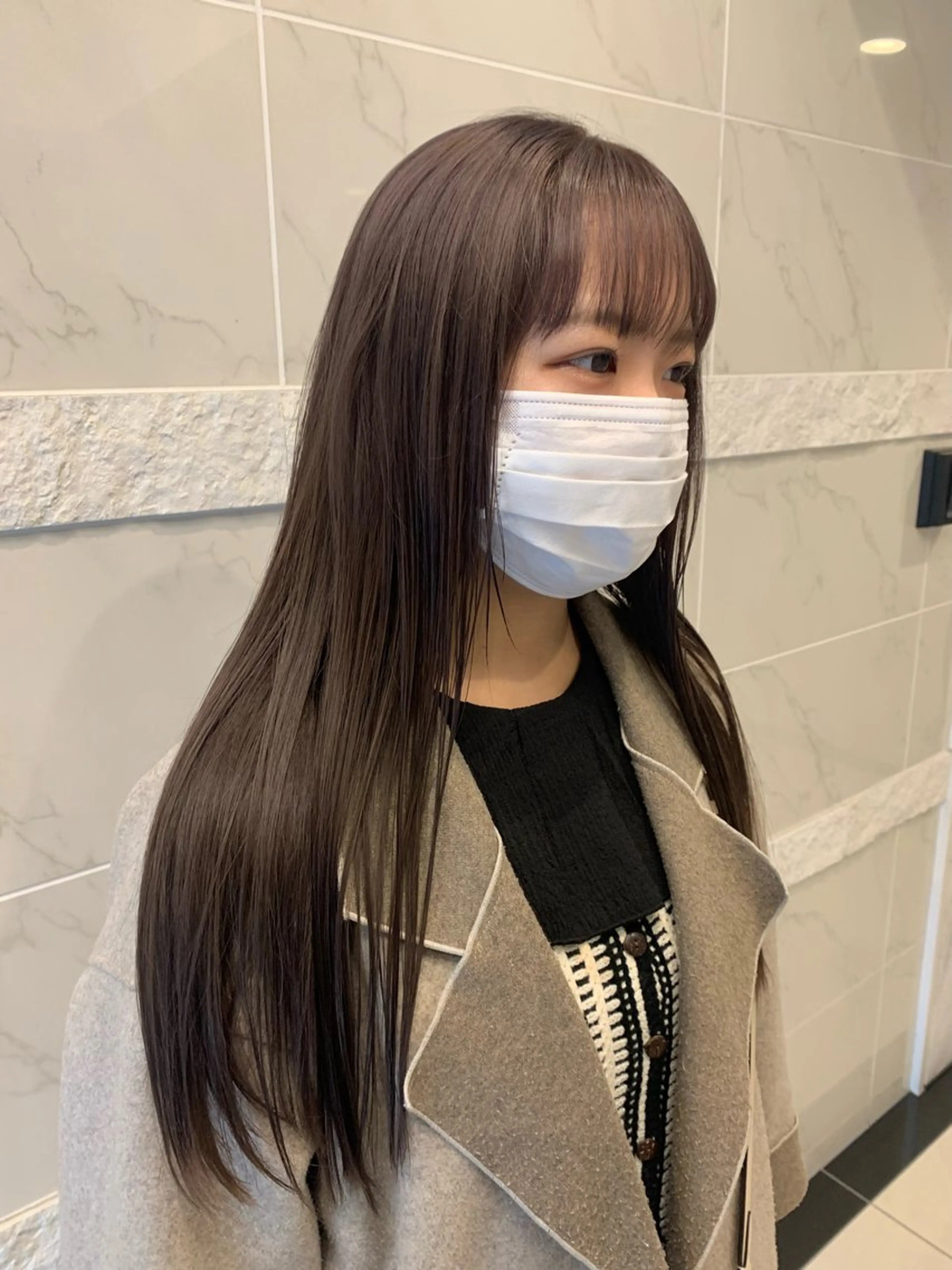 ロング カラー グレージュ ミルクティーグレージュ ヘアカラー トリートメント Haru/THREE …by velvetのヘアスタイル