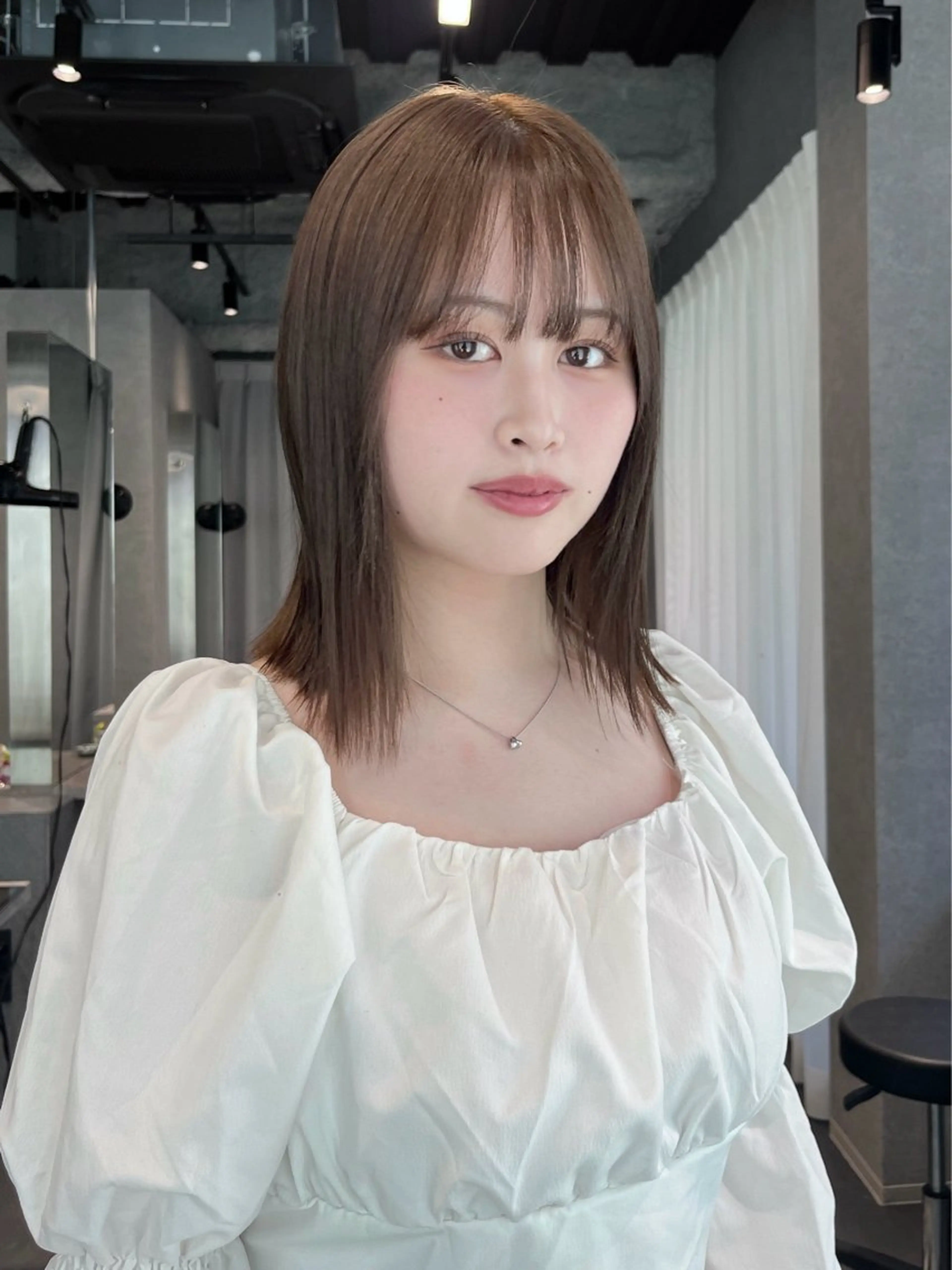 ミディアム カラー ベージュカラー 黒髪 ミルクティーベージュ Maison Land所属・YUZUKI 🌙のヘアスタイル