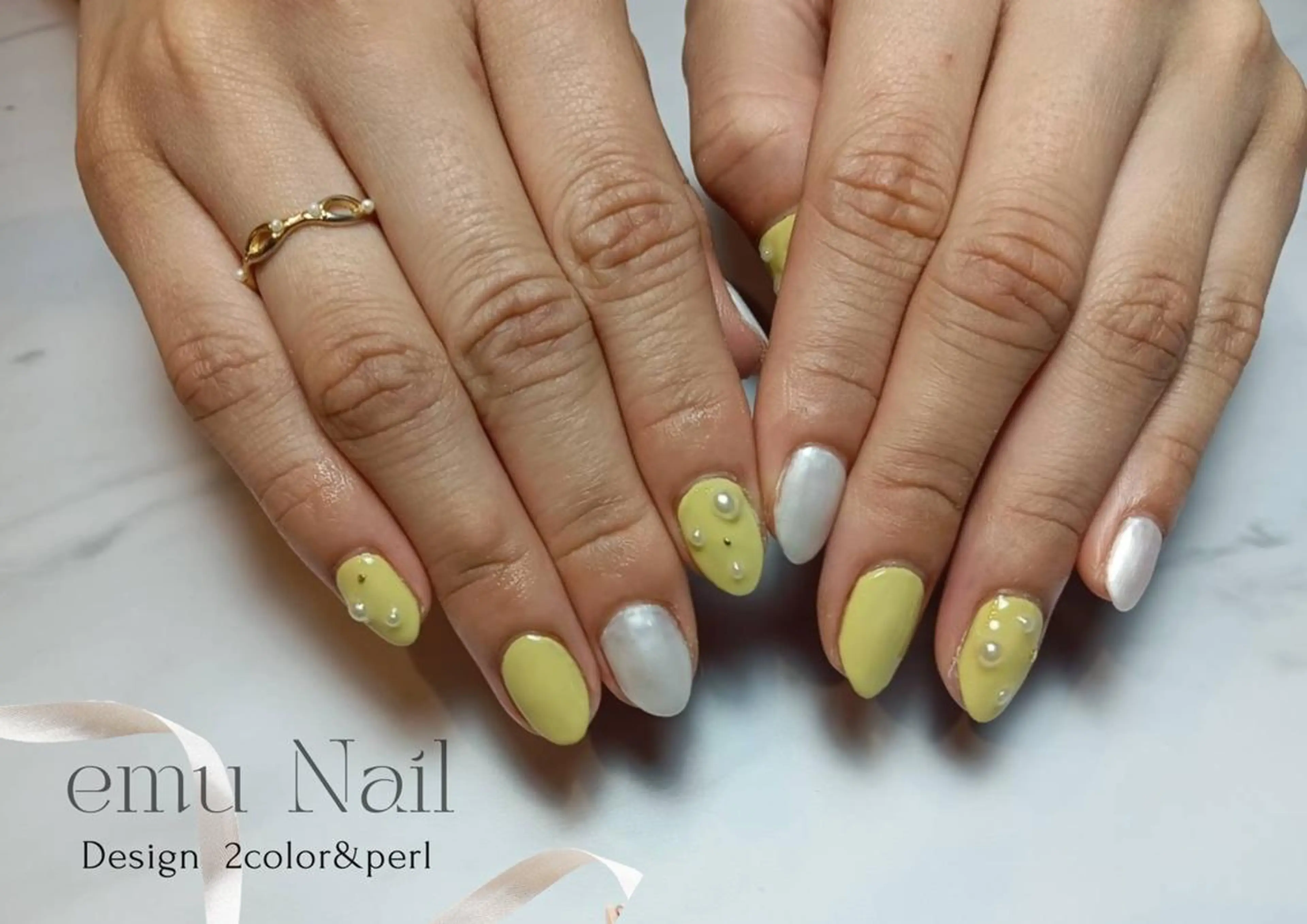 ネイル フラワーネイル ホログラムネイル akiko Itoのネイルデザイン