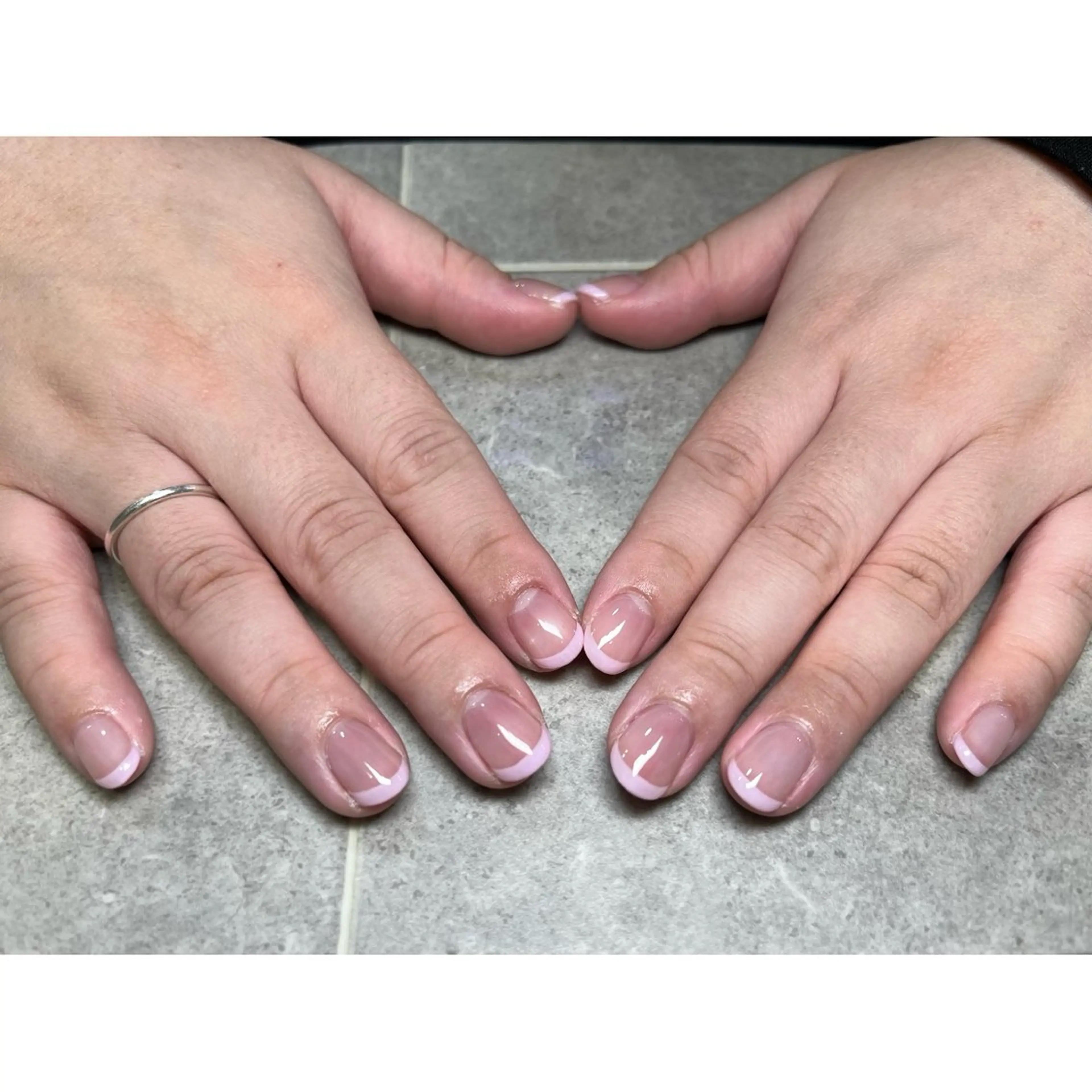 ネイル フレンチネイル 🌻Sunrich Fuka🌻のネイルデザイン