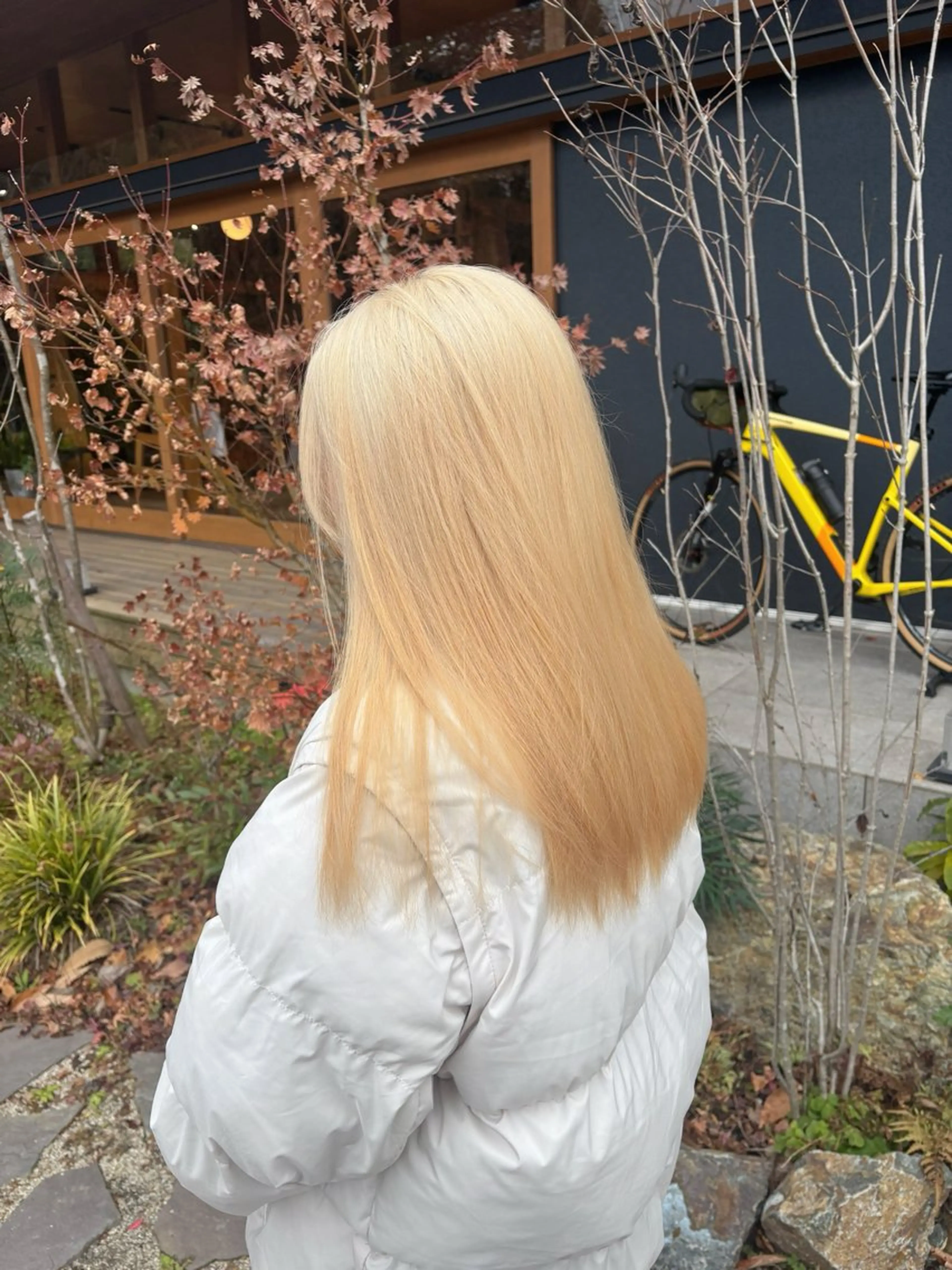 ロング カット ヘアカラー YMENE所属・柏葉 南斗のヘアスタイル