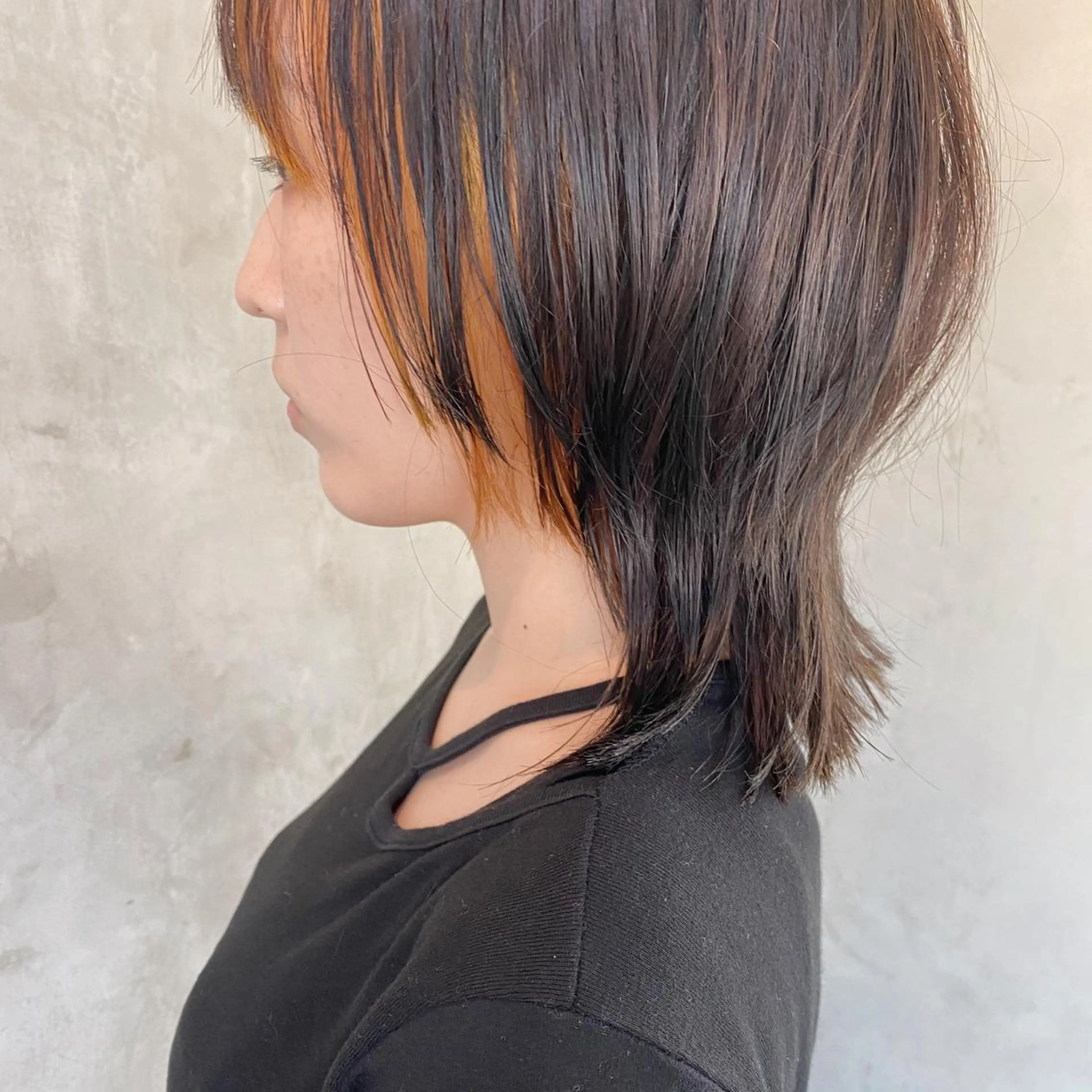 ショート カラー ヘアアレンジ オレンジ イエローカラー ウルフカット stylist/蛯谷 珠里のヘアスタイル