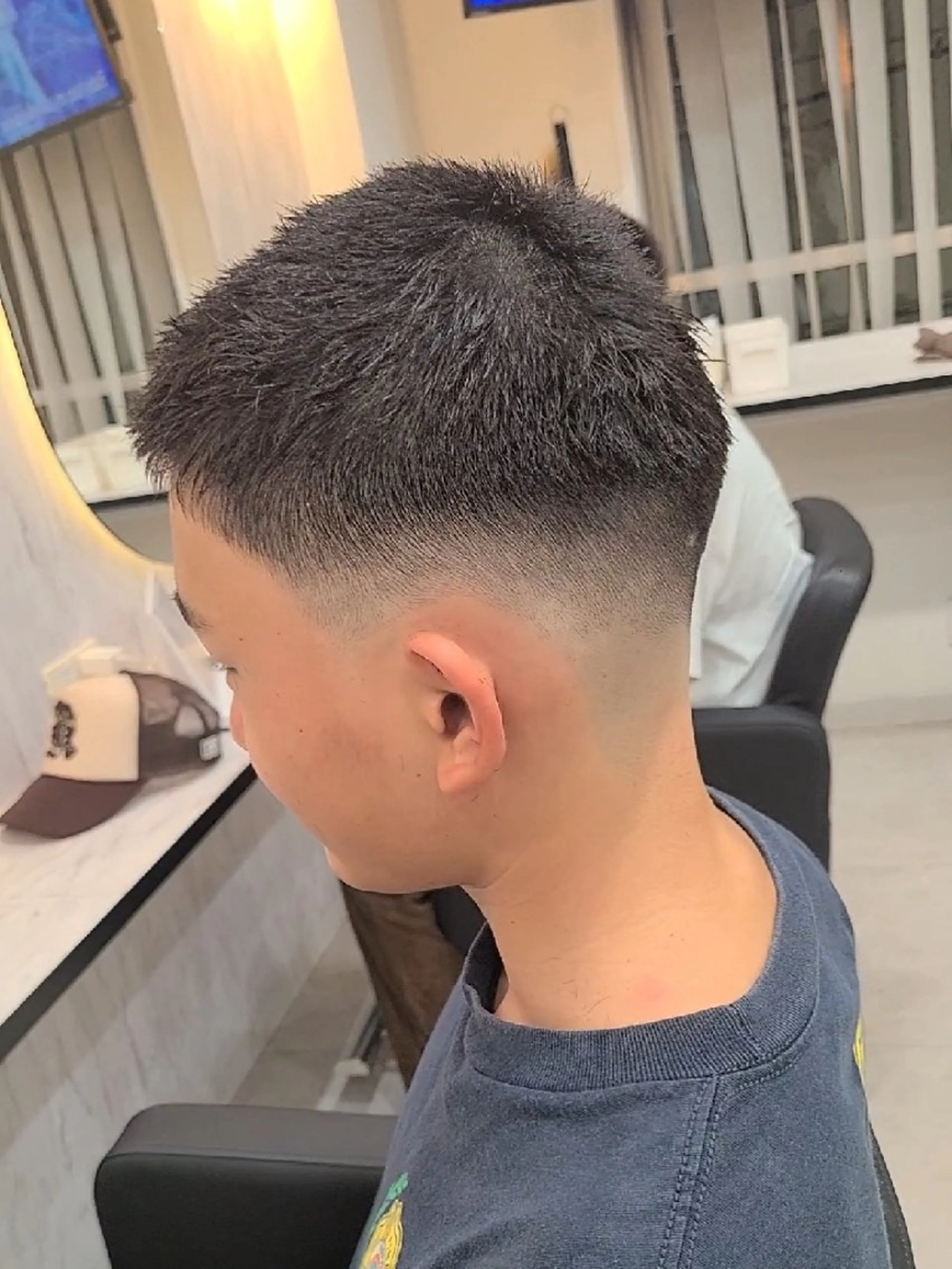 ショート メンズ フェードカット カット ヘアセット Lapis 名古屋駅前店所属・LEN名古屋/パーマ 海外ヘア/メンズ特化のヘアスタイル