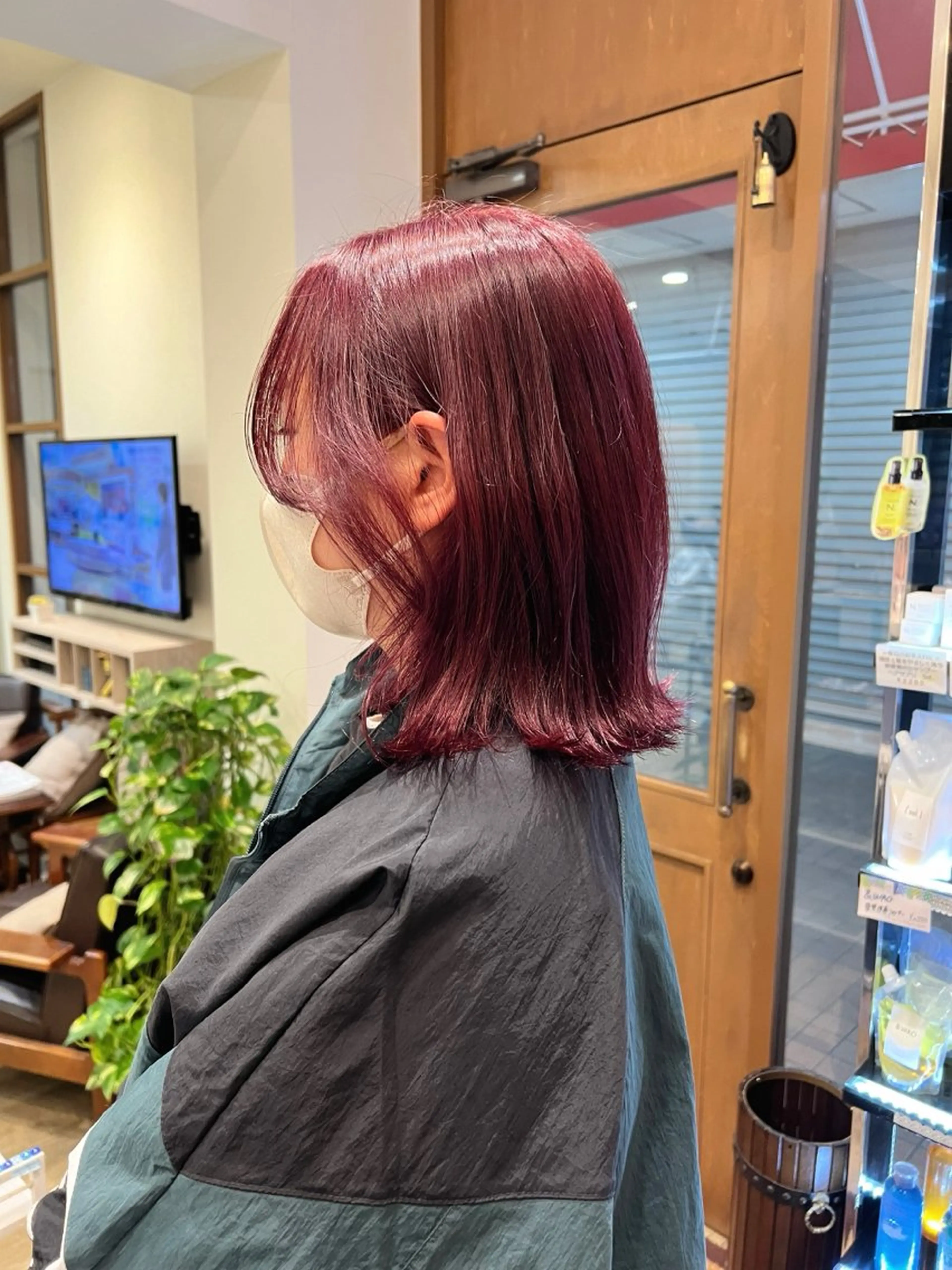 ミディアム カラー ヘアカラー トリートメント 宮原 佳苗のヘアスタイル
