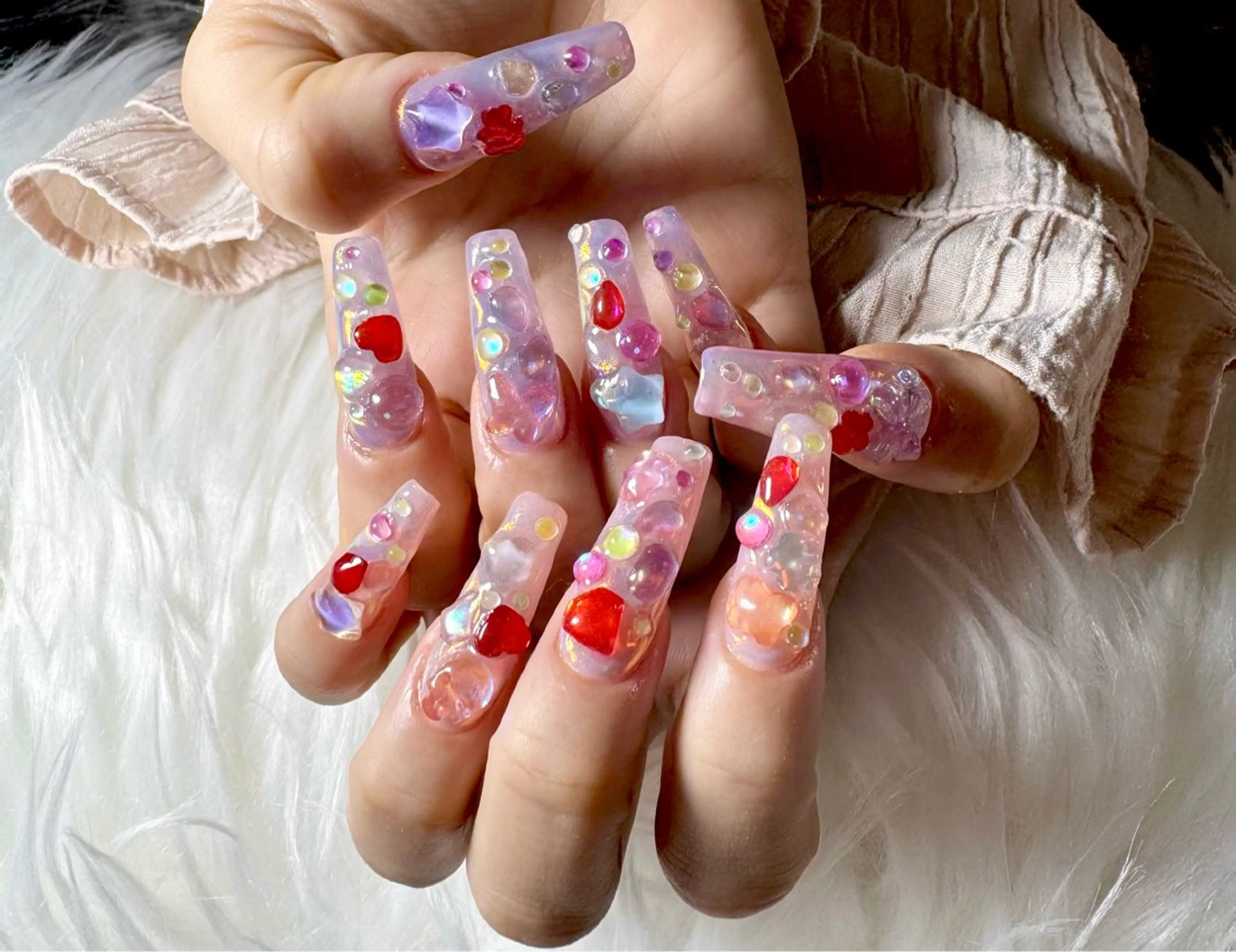 ネイル NekoNailsalon所属・グエン アンのネイルデザイン