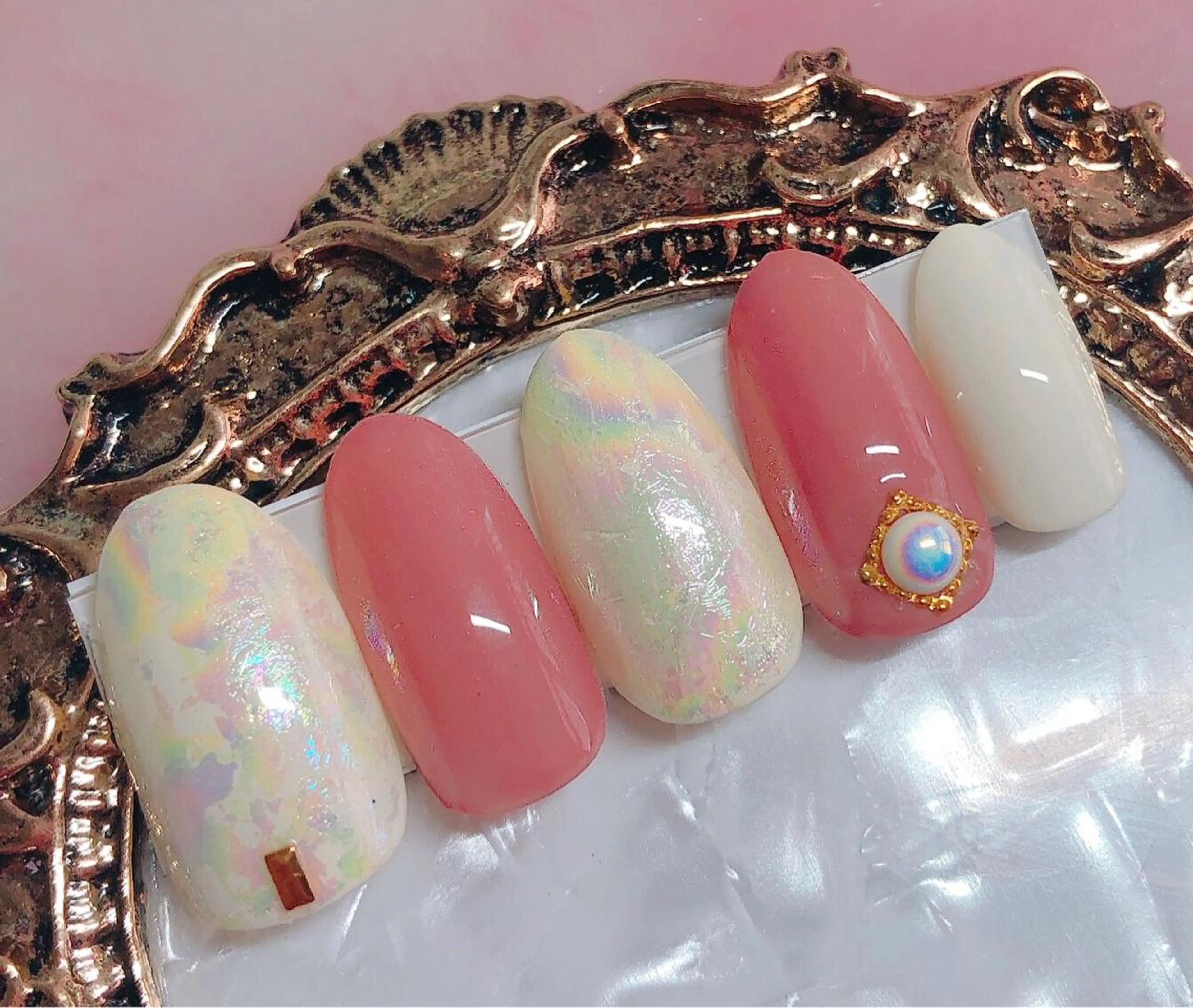 ネイル ハンドネイル CROWN プライベートサロンのネイルデザイン