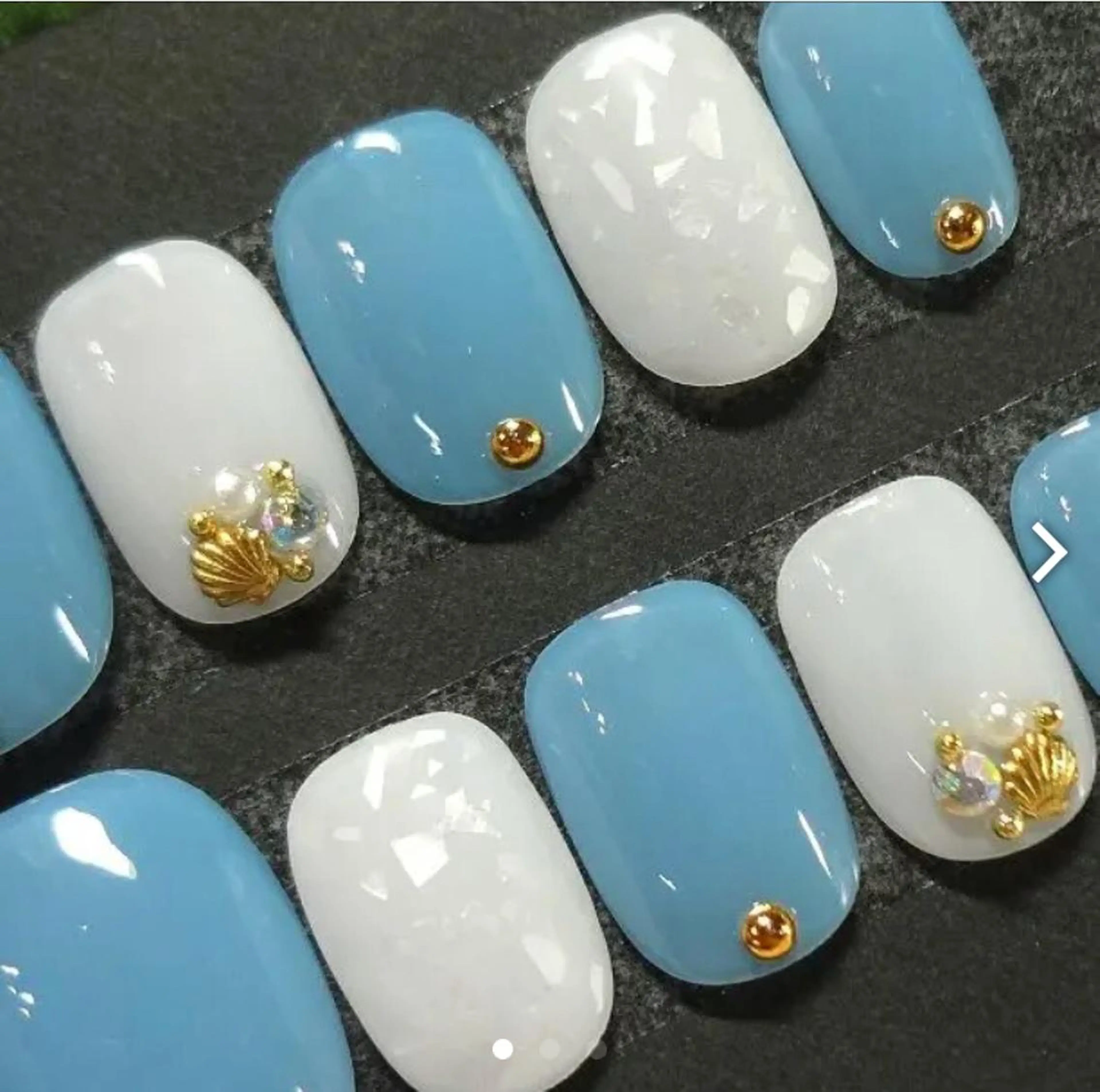 ネイル ハンドネイル ゲン レイカのネイルデザイン