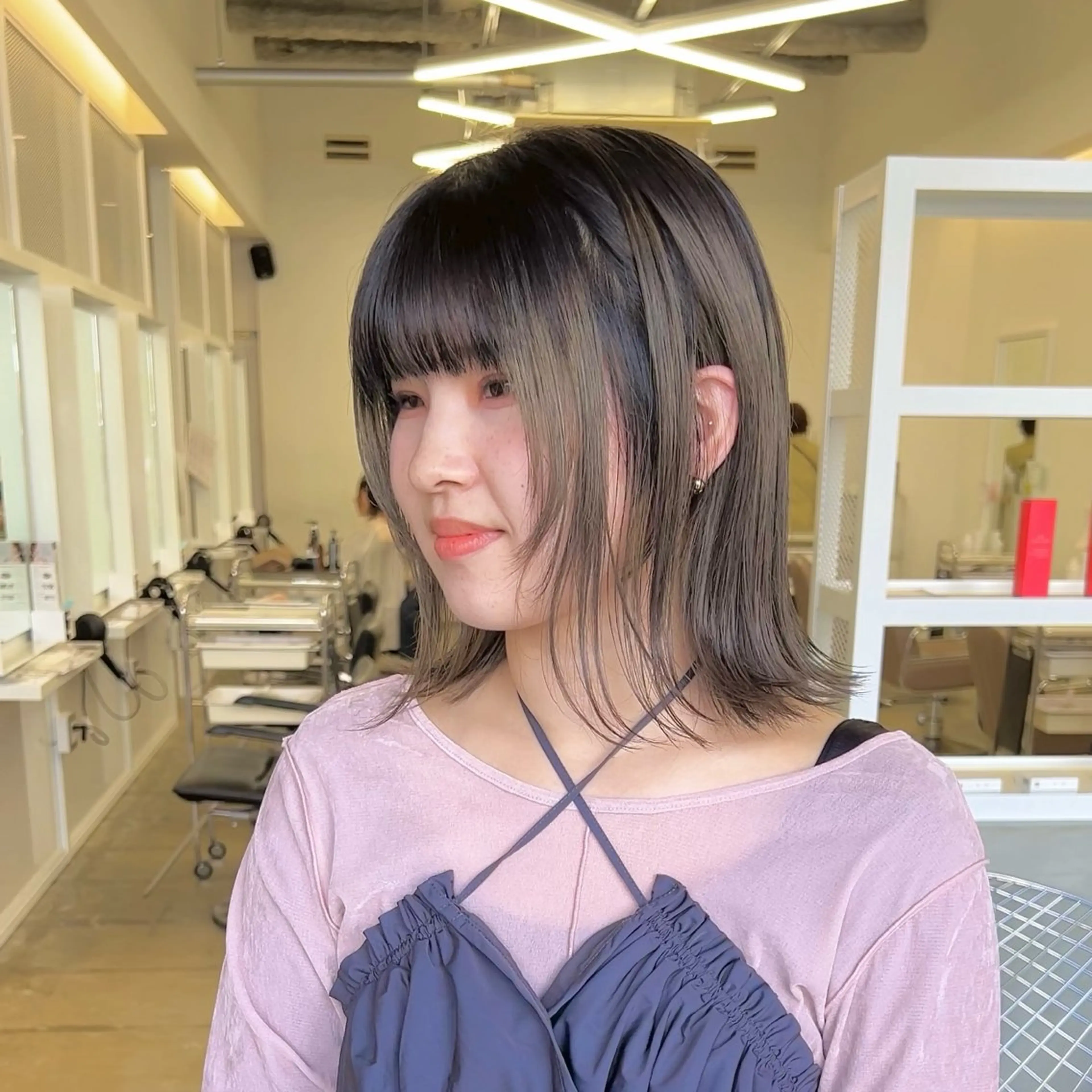 ミディアム カラー グラデーションカラー クロスパーマ× 透明感カラー✂︎のヘアスタイル