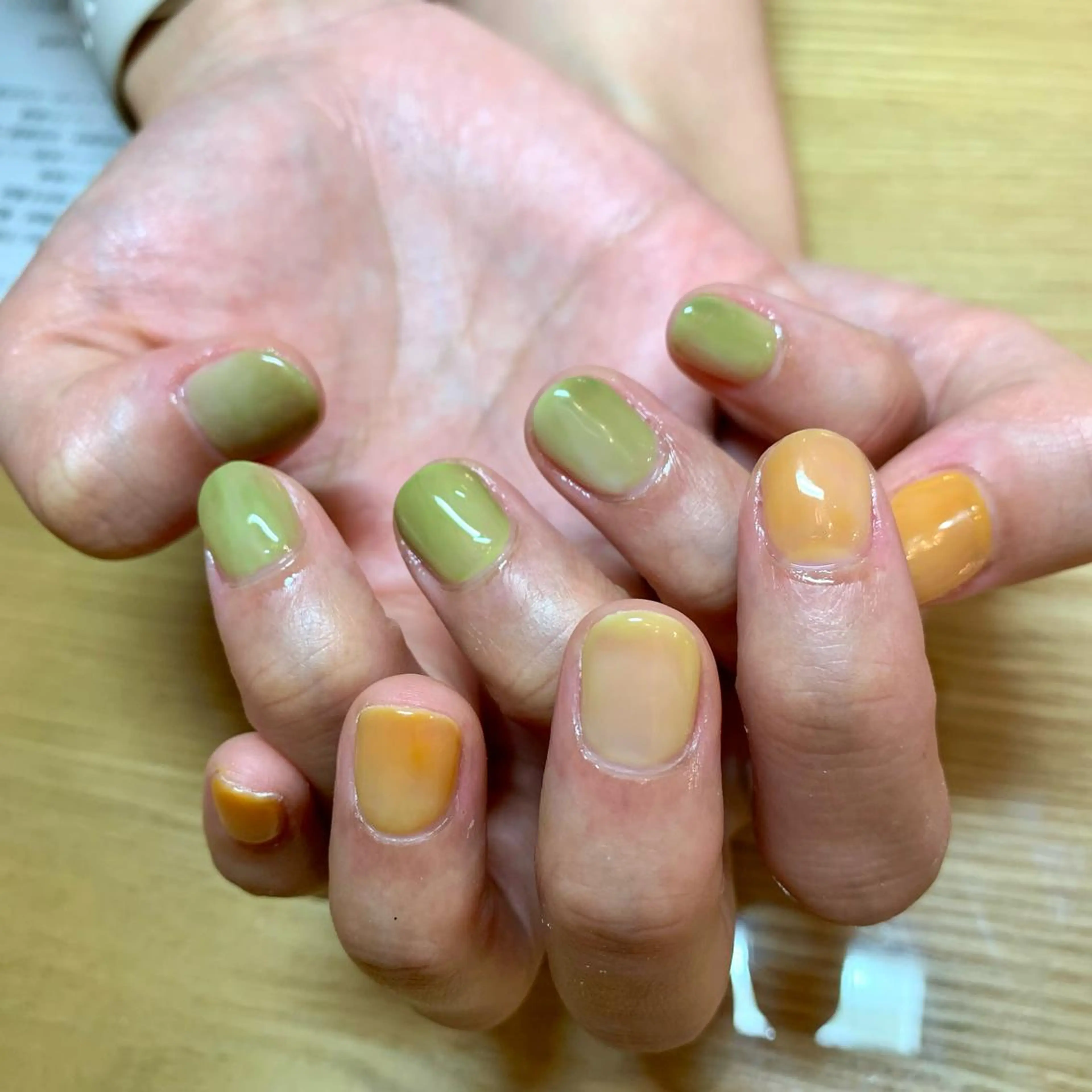 ネイル GO TODAY シェアサロン 表参道Colore店所属・K. Ayanaのネイルデザイン