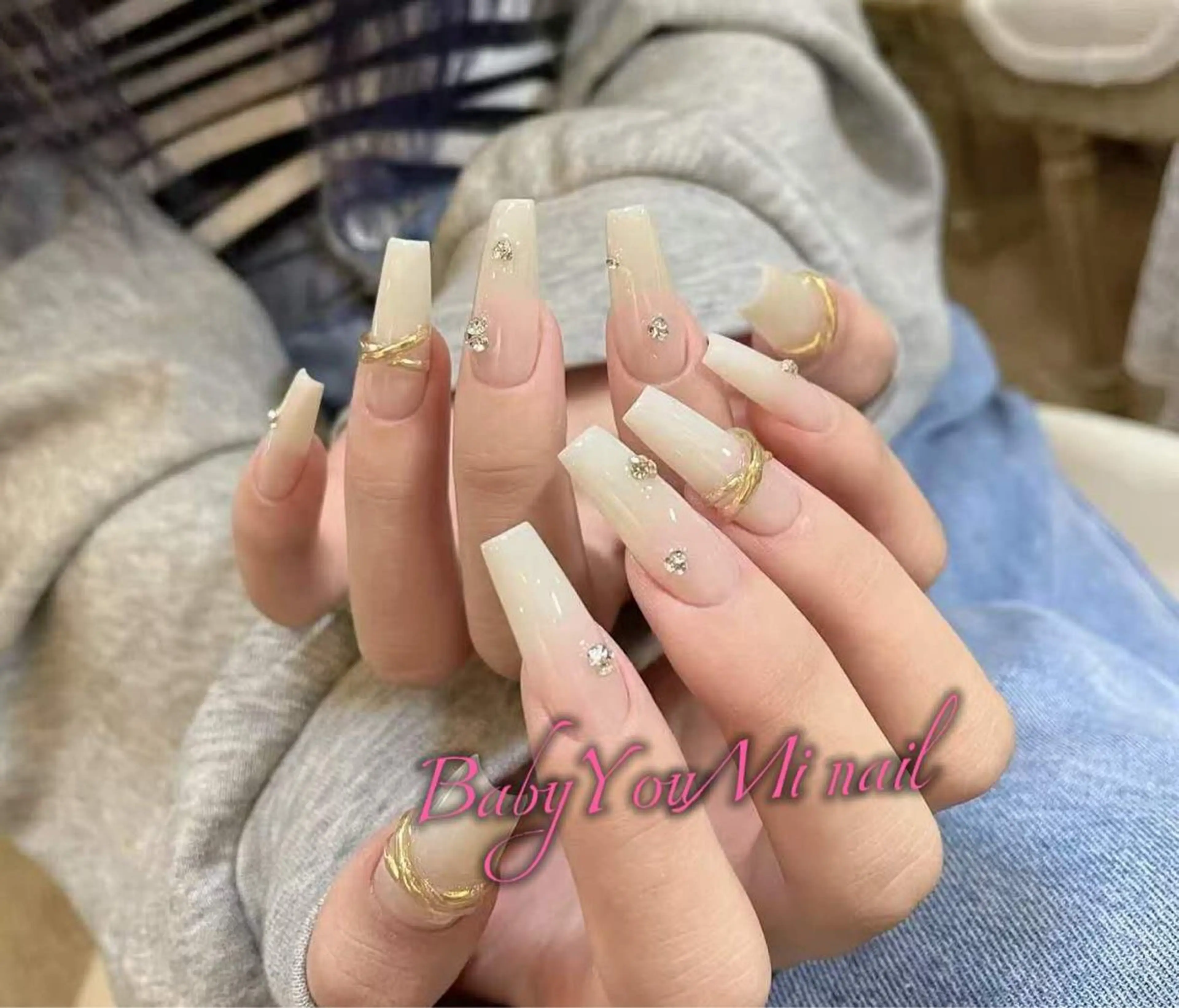 ネイル オーロラネイル 成人式 フットネイル フレンチネイル ジェルネイル ハンドネイル BabyYouMi nailのネイルデザイン