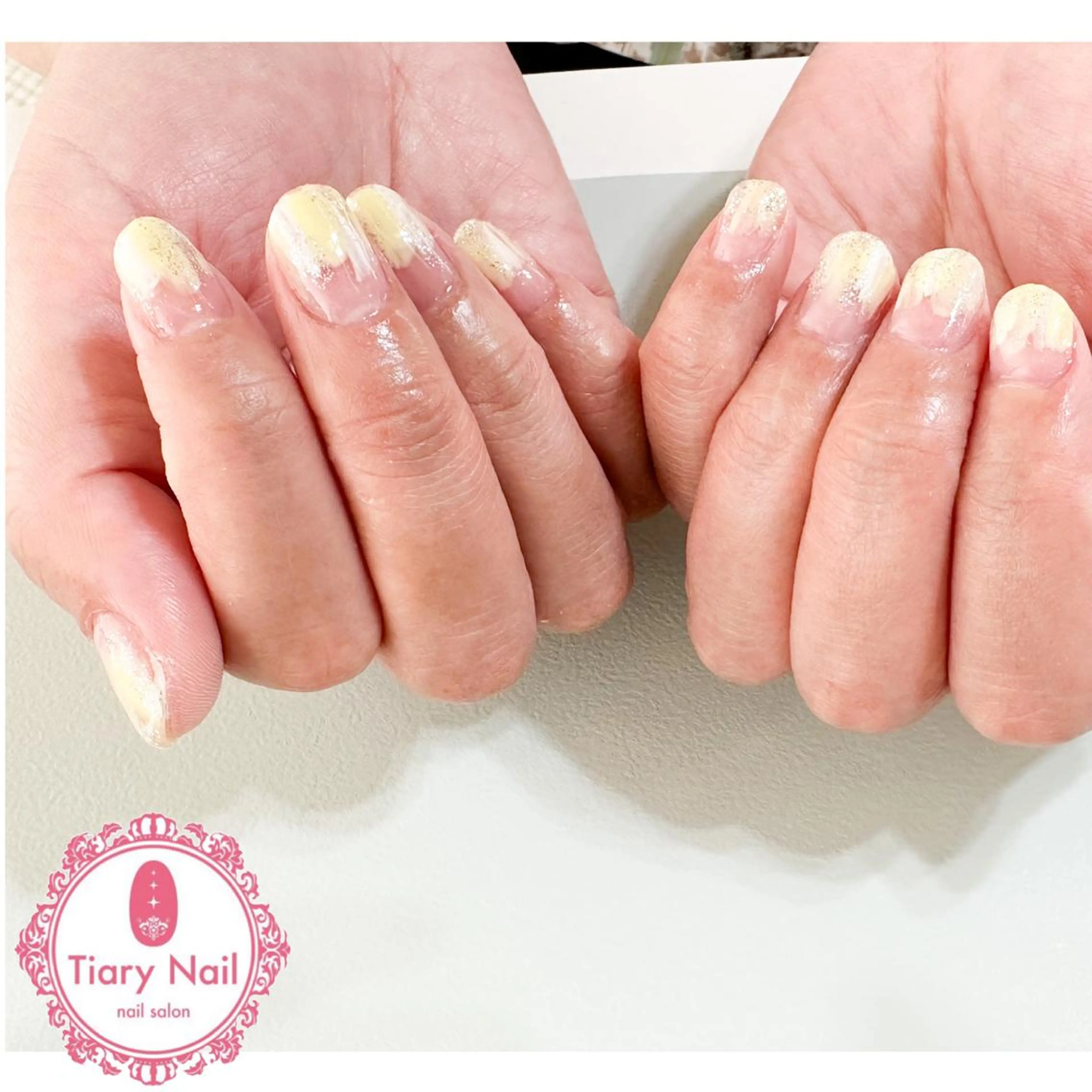 ネイル tiarynail K Kのネイルデザイン