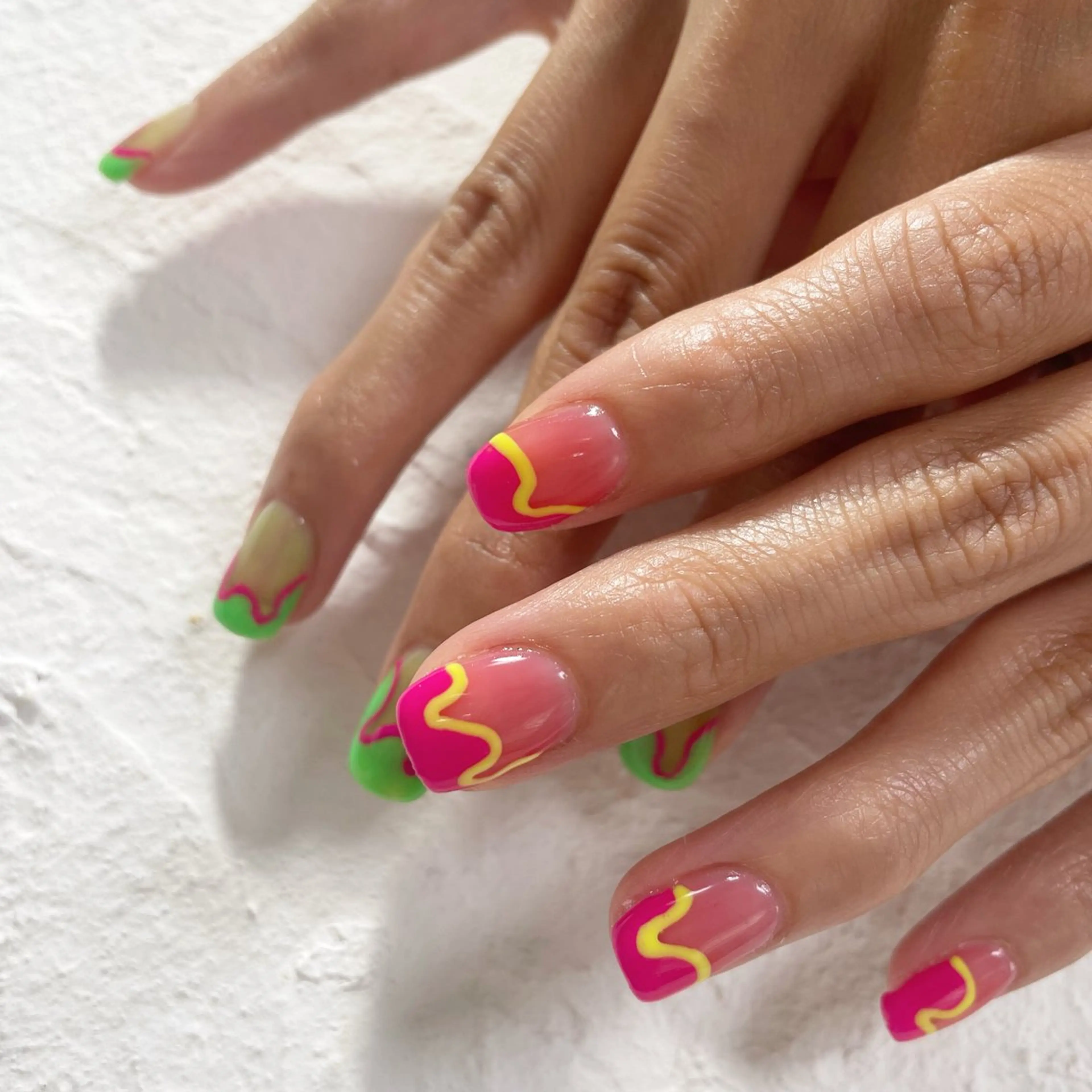 ネイル nail.gorin所属・吉村 優子のネイルデザイン