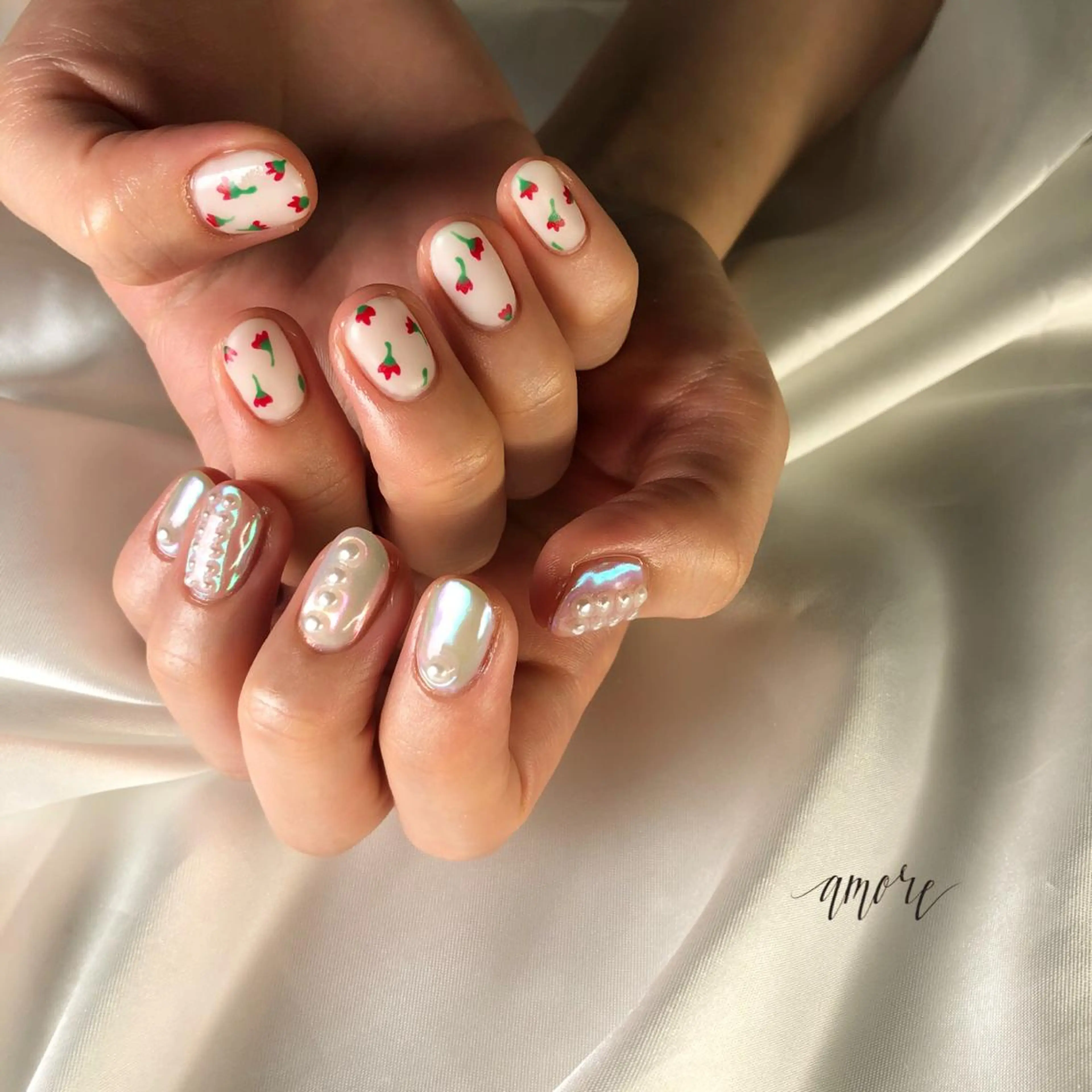 ネイル ジェルネイル 氷ネイル・うるうるネイル マグネットネイル ミラーネイル ニュアンスネイル You kyehwaのネイルデザイン