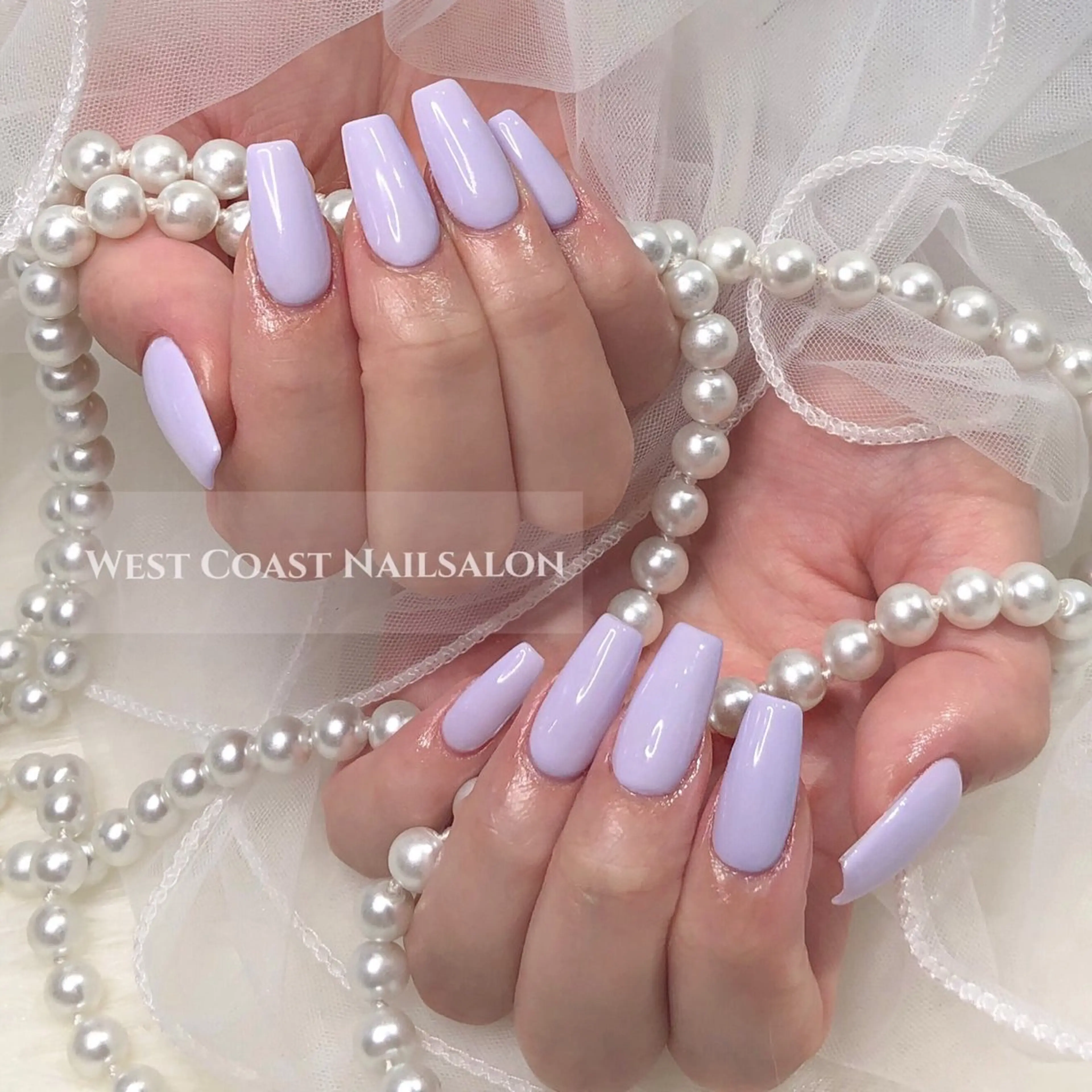 ネイル ワンカラーネイル リボン、ガーリー パーツ放題専門店のネイルデザイン