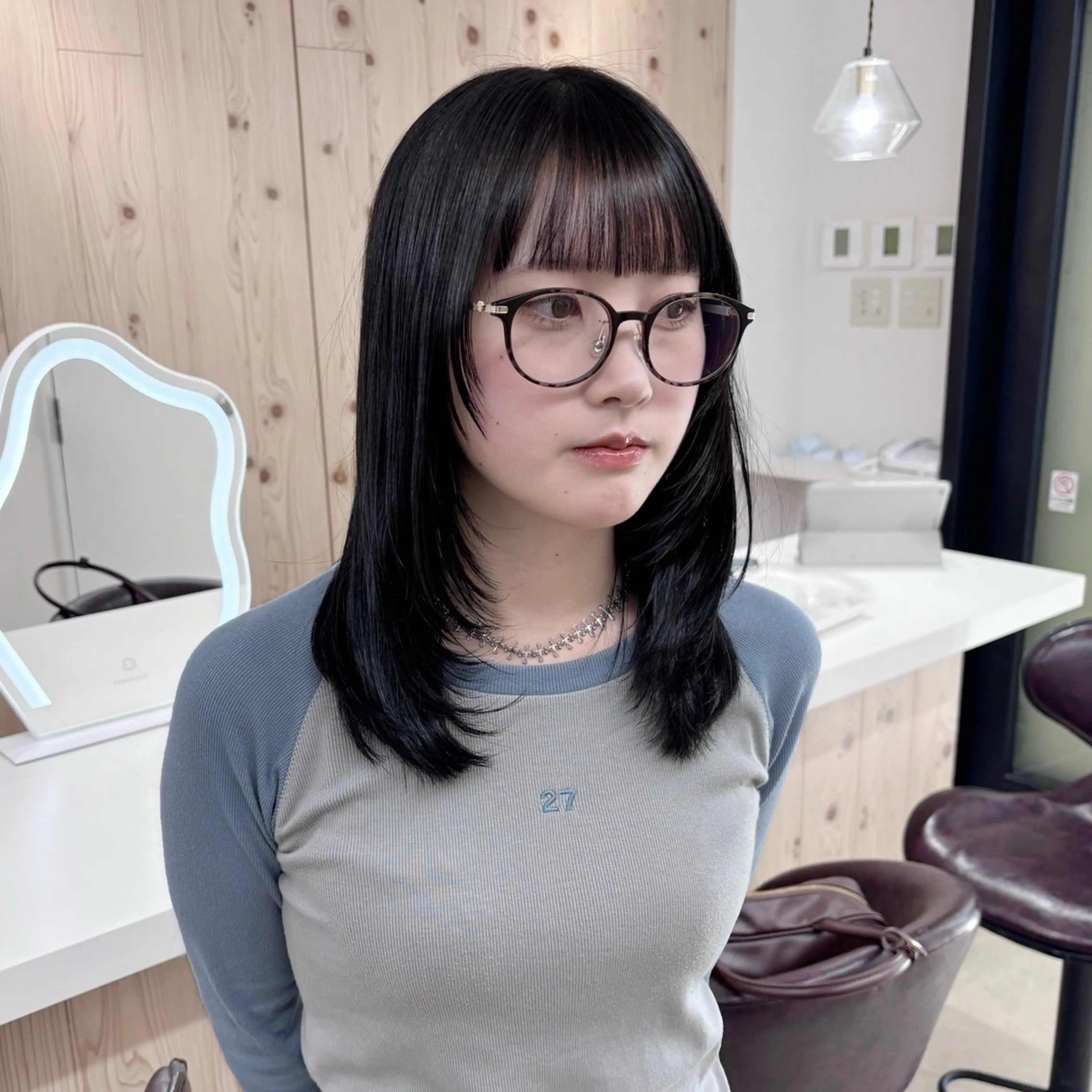 ミディアム カラー カット ヘアカラー トリートメント 韓国ヘア/髪質改善/ レイヤー/ブラウンのヘアスタイル