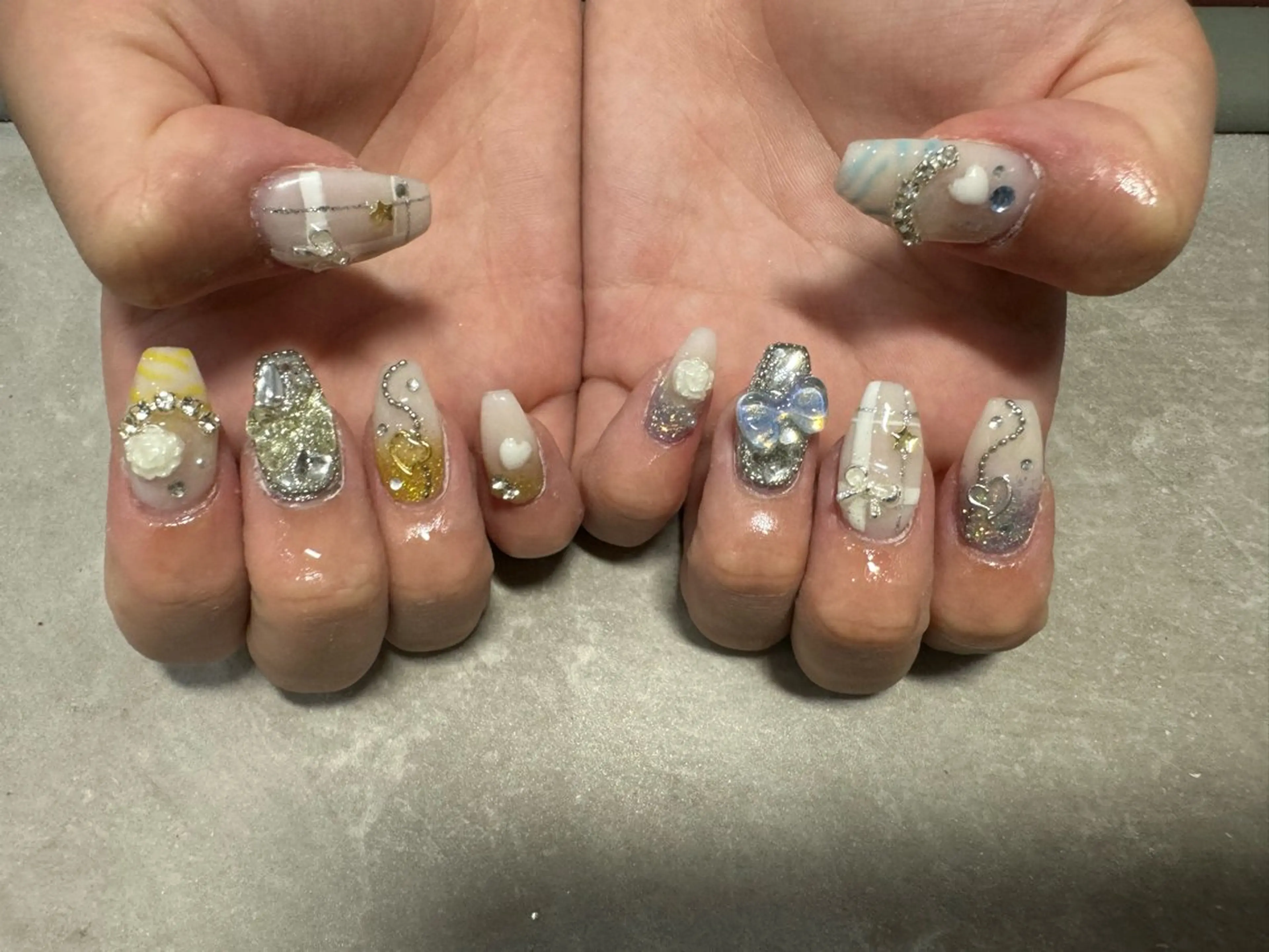 ネイル LAVISH nail salonのネイルデザイン