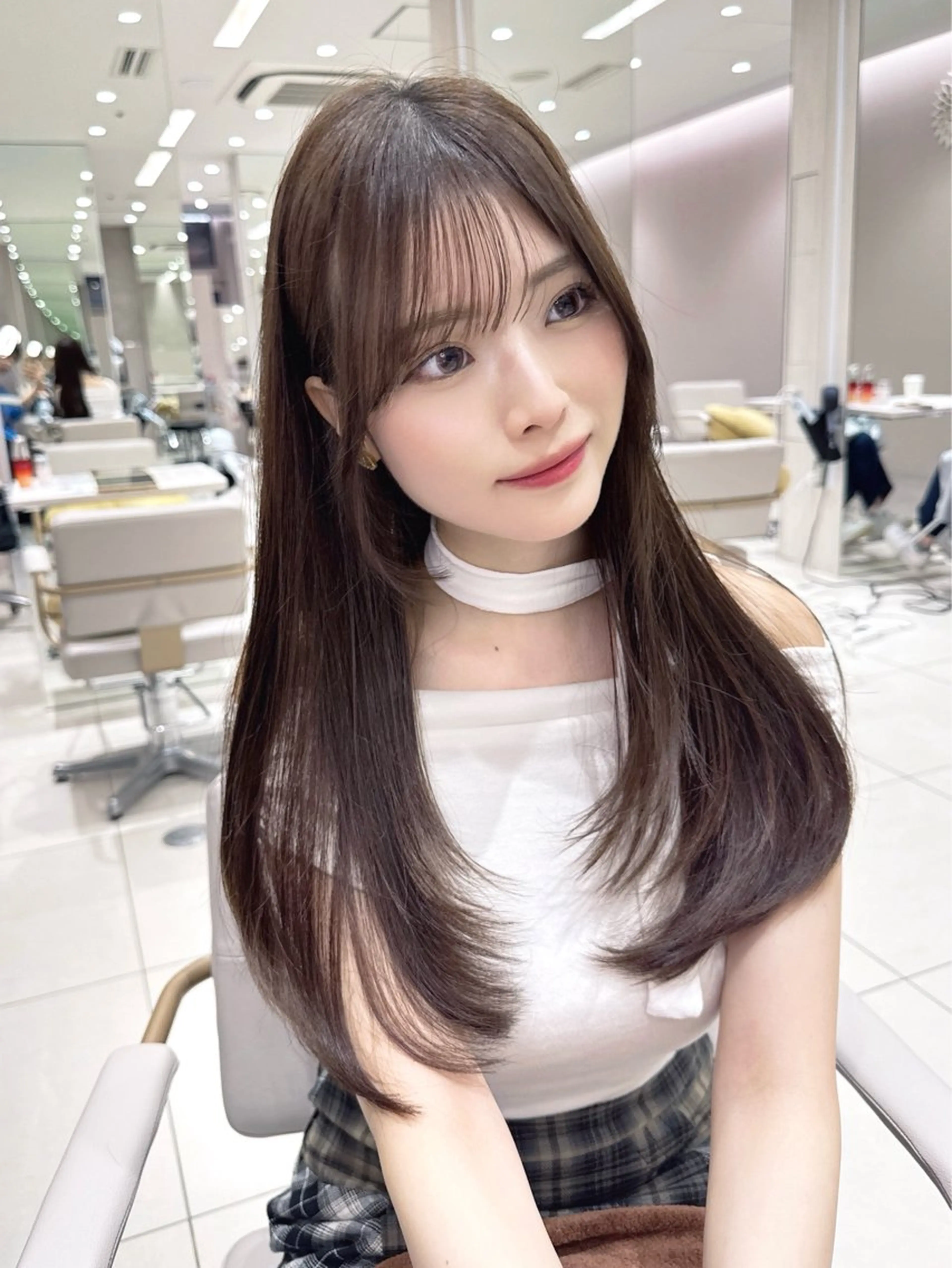 セミロング カラー カット トリートメント ヘッドスパ ヘアセット 韓国ヘア/レイヤー/ 顔まわり/りょーとのヘアスタイル