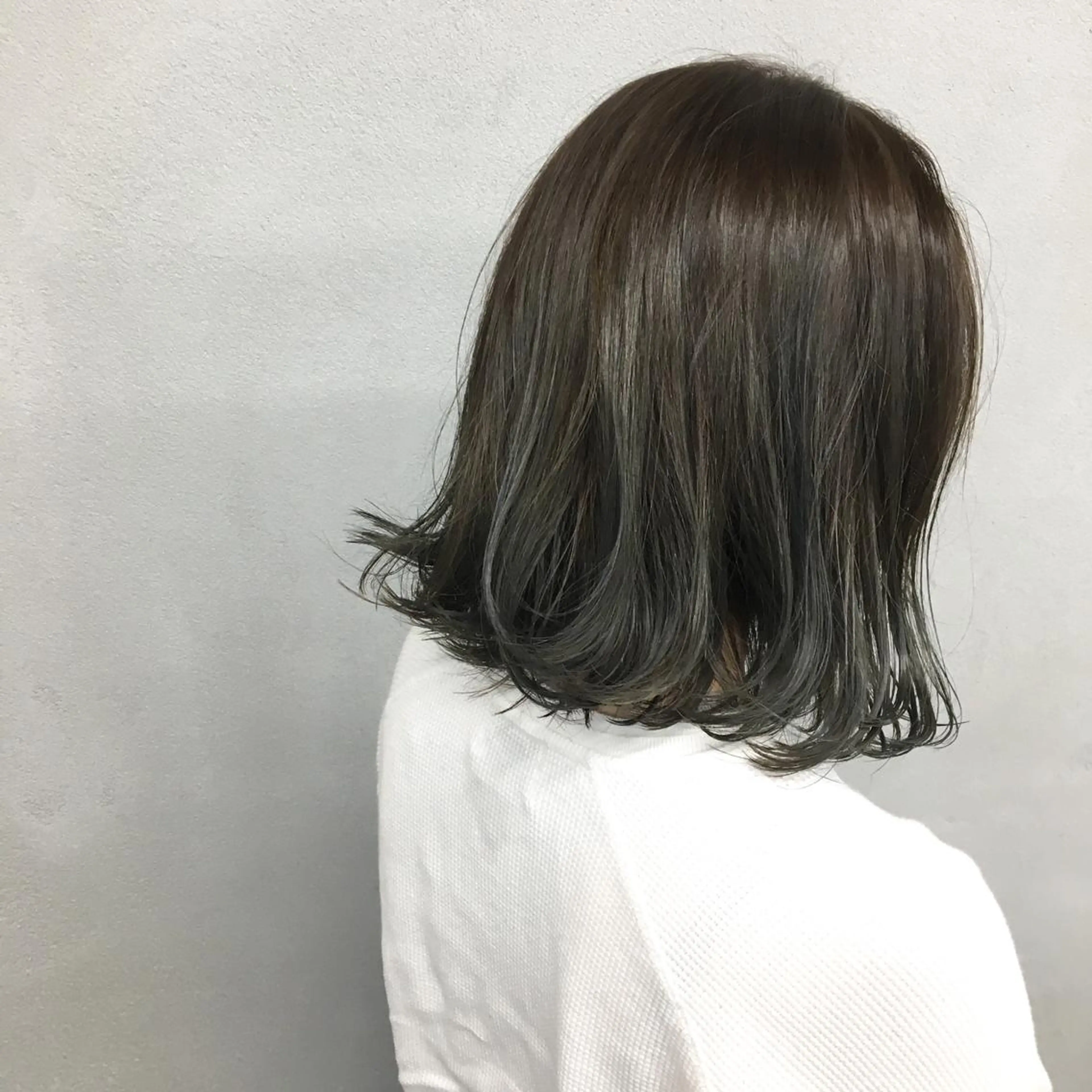 ミディアム カラー 切りっぱなしボブ ボブ ボブ/ショート/ 白髪染め/メンズ葛西のヘアスタイル