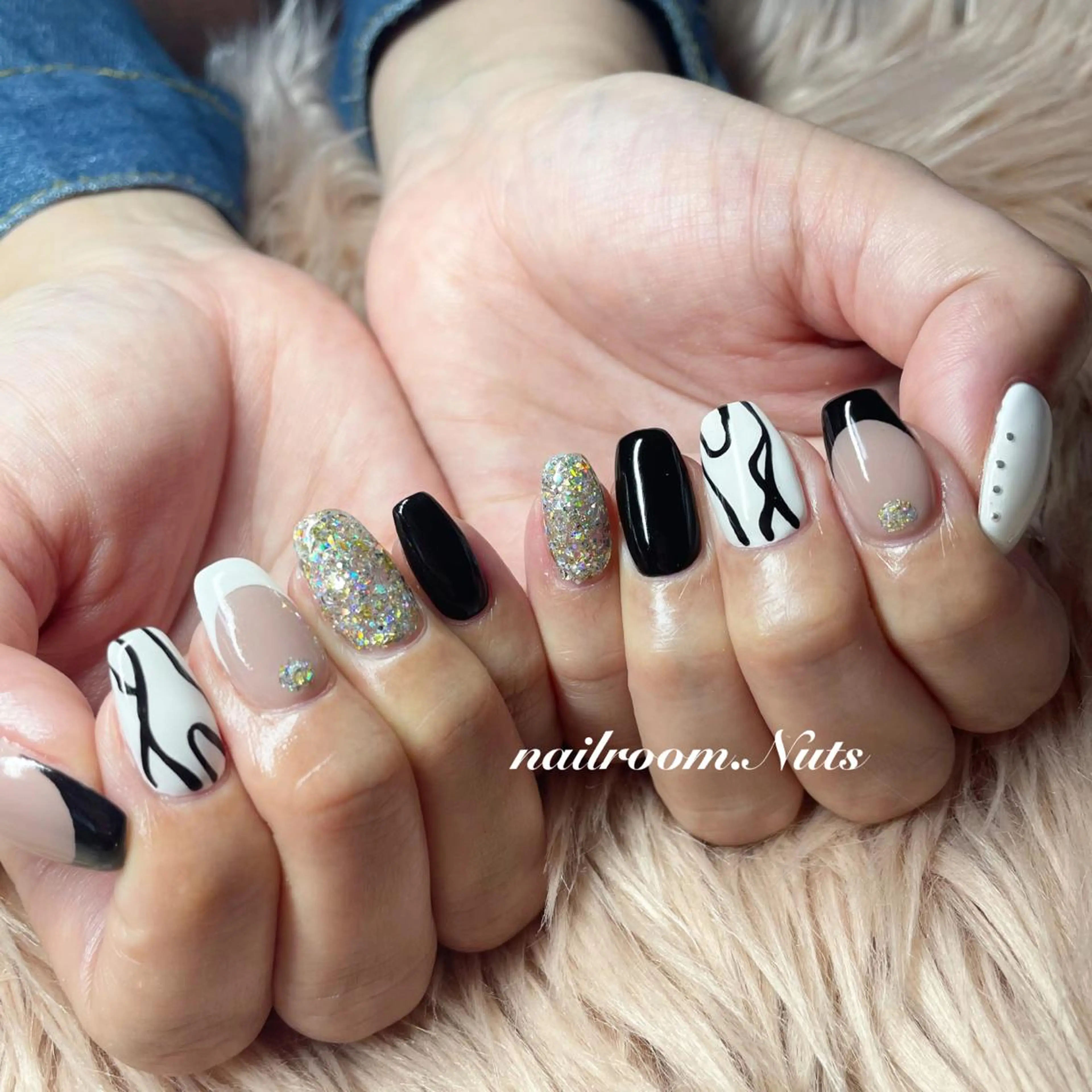 ネイル ハンドネイル nailsalon Nutsのネイルデザイン