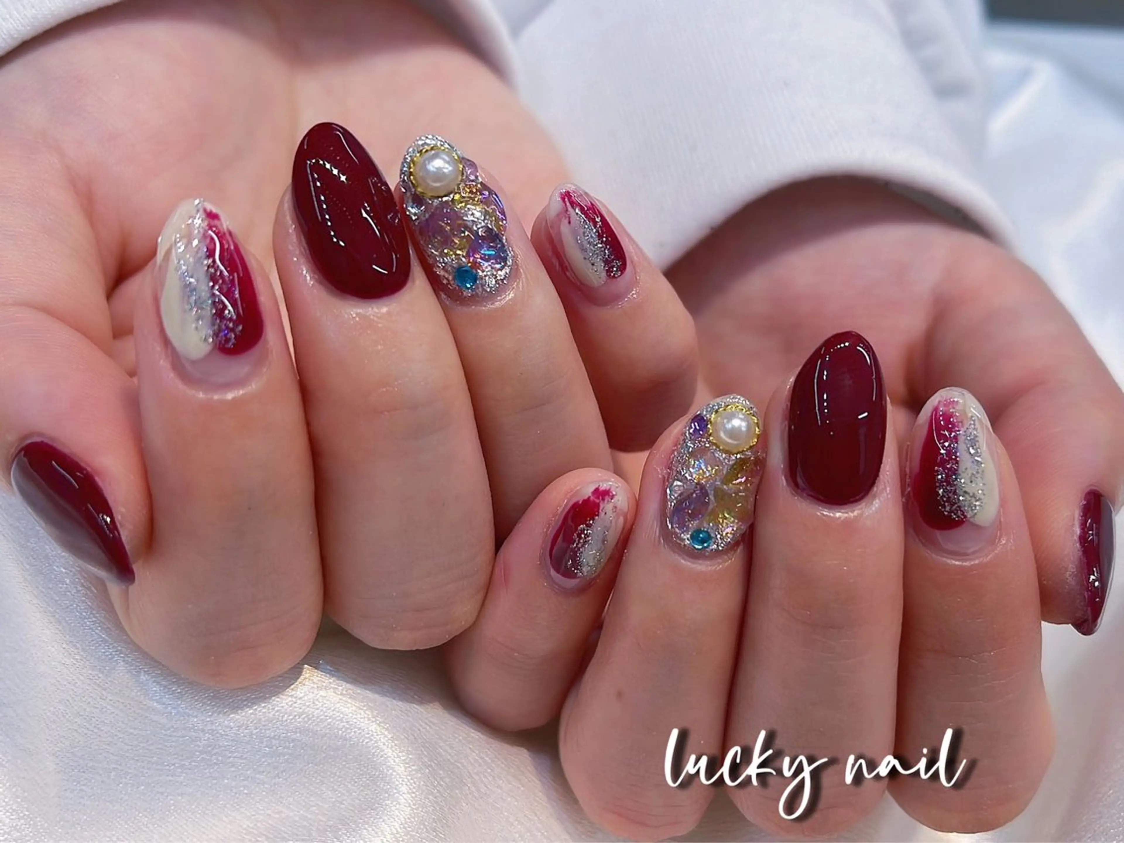 ネイル チークネイル 長さ出し ジェルネイル マグネットネイル 持ち込み ハンドネイル ハンドケア Lucky nail  小林和希のネイルデザイン