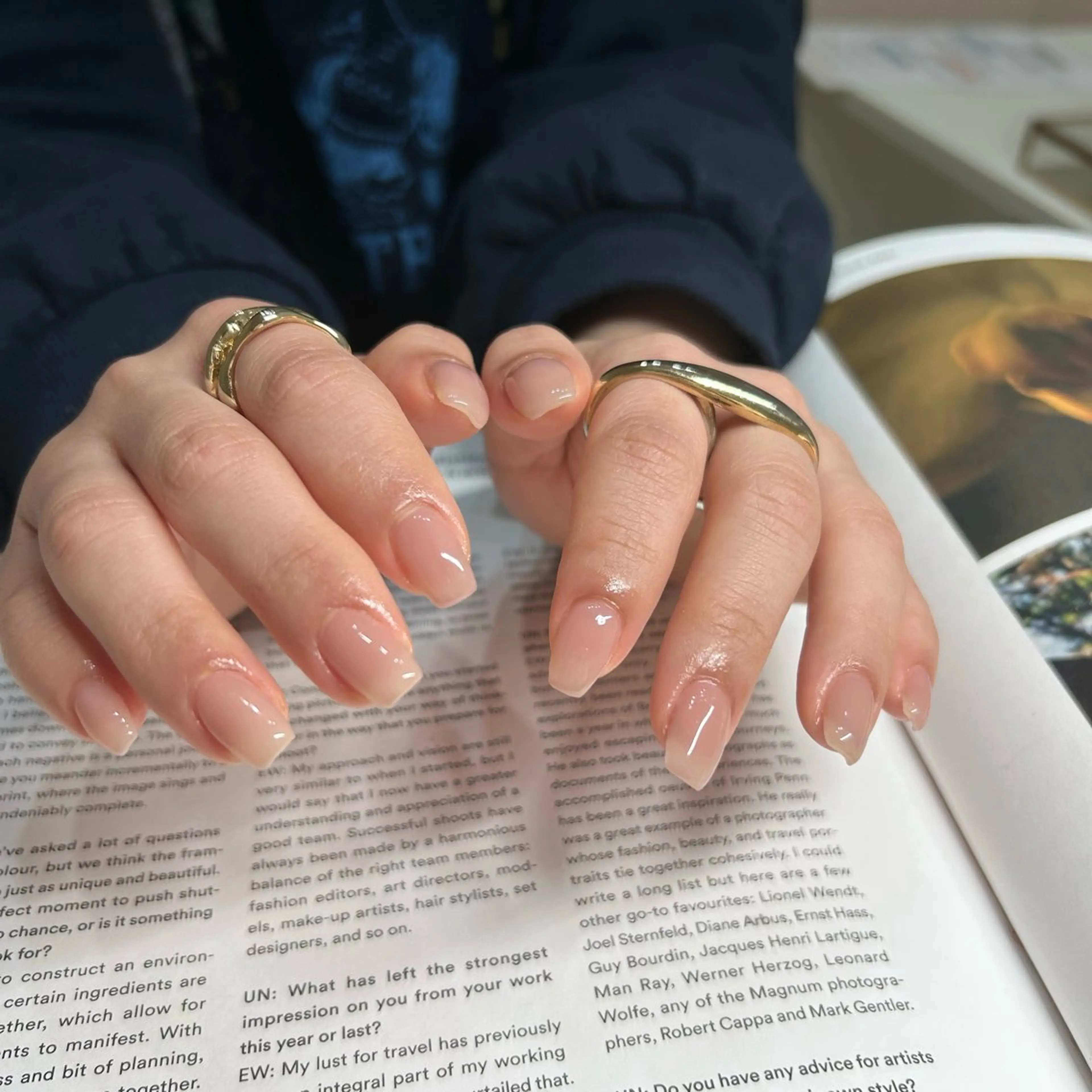 ネイル ブルー フットネイル ジェルネイル キラキラネイル 韓国ネイル ハンドネイル RooM -produce by maynail-所属・RooM -mizuki-のネイルデザイン