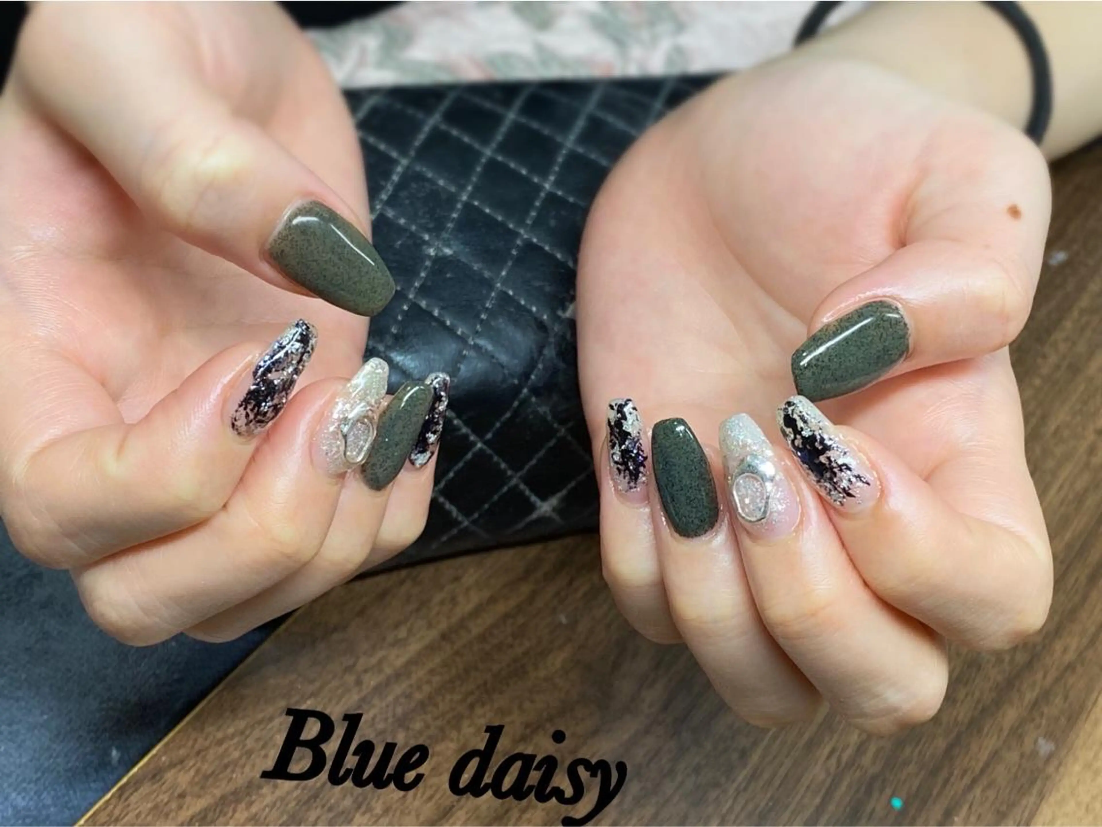 ネイル Blue　daisy　栄本店 【ブルーデイジー】所属・Blue daisy 栄本店のネイルデザイン
