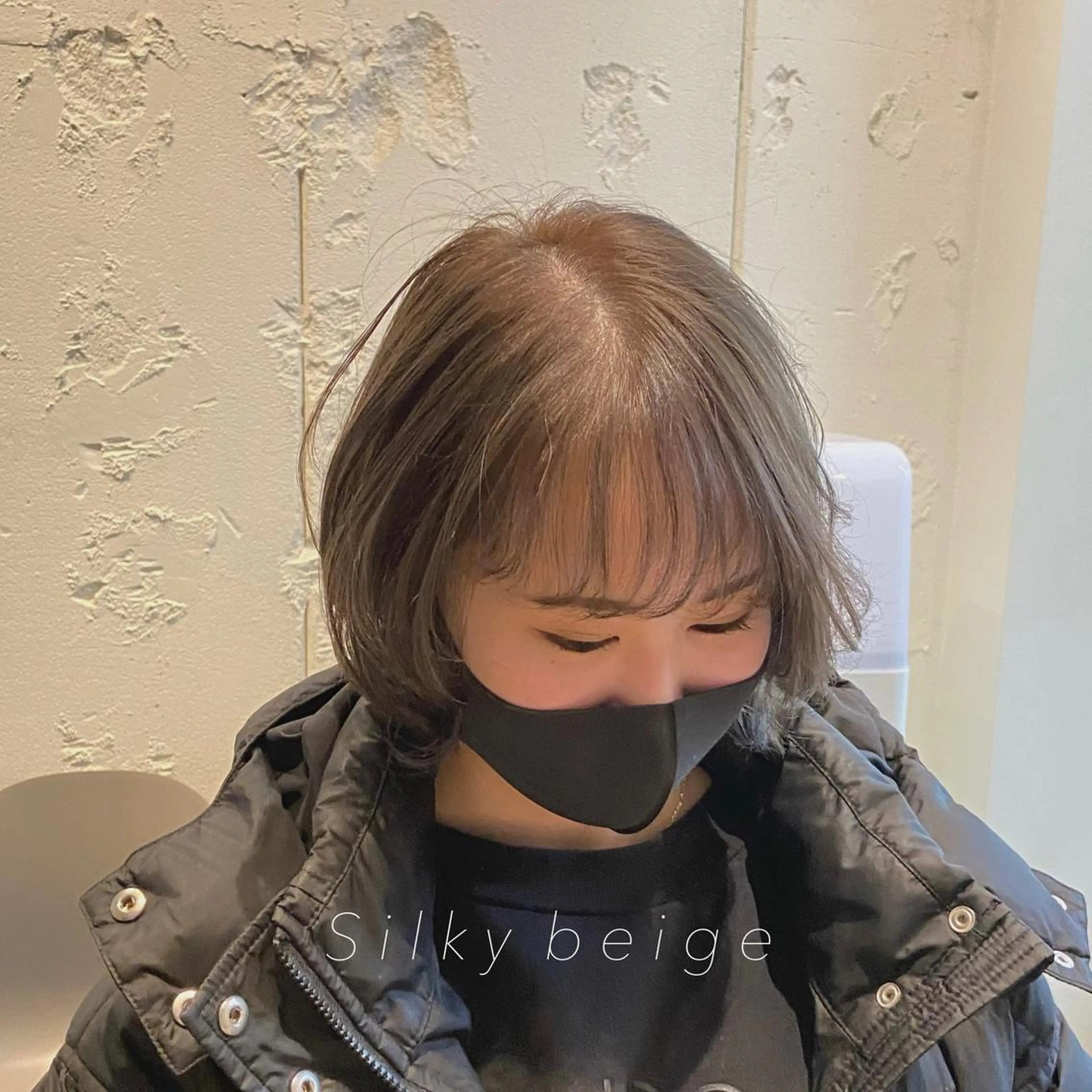 ショート カラー ハイトーン🦢 Natsumiのヘアスタイル