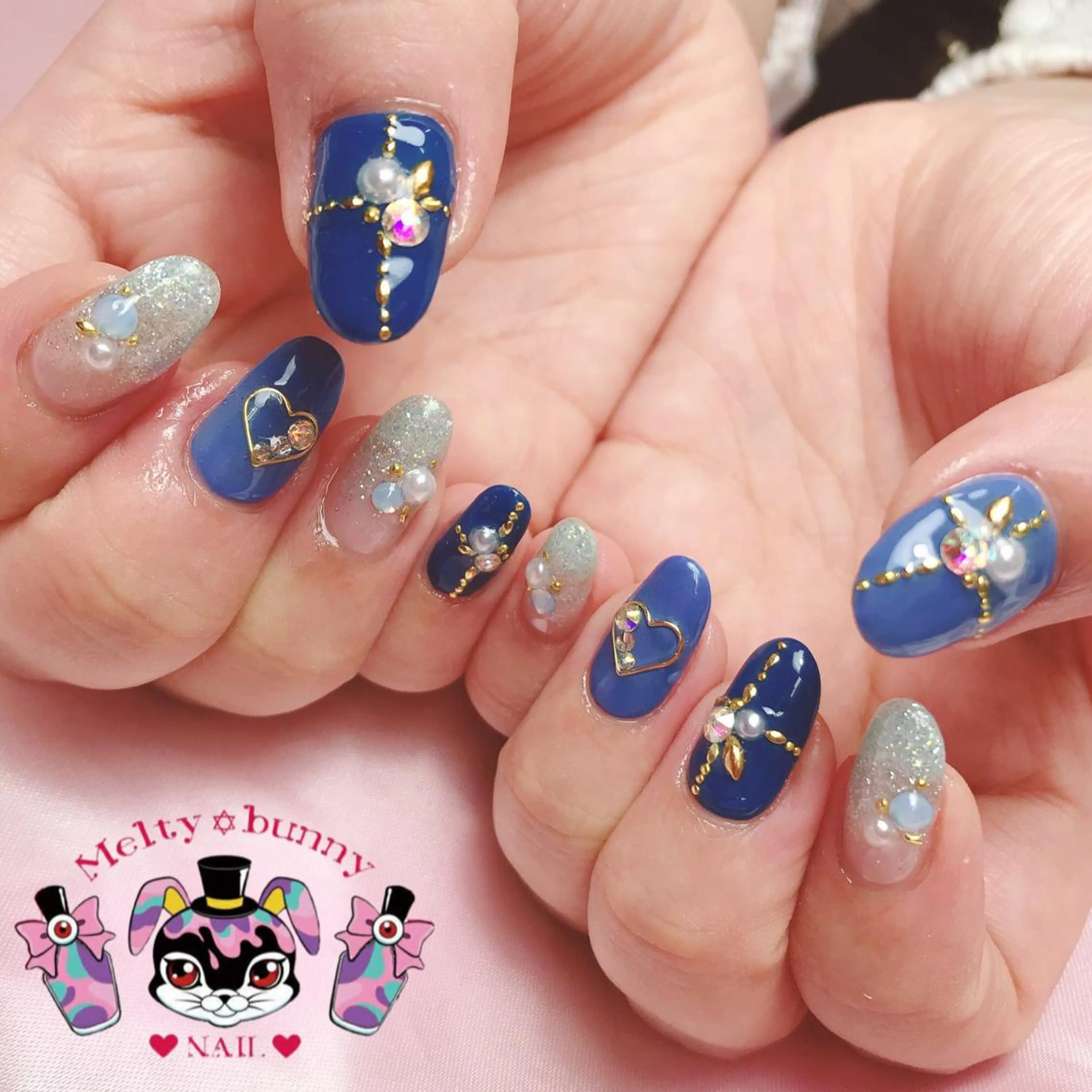 ネイル ハンドネイル 深爪を断らない スカルプ高評価店のネイルデザイン