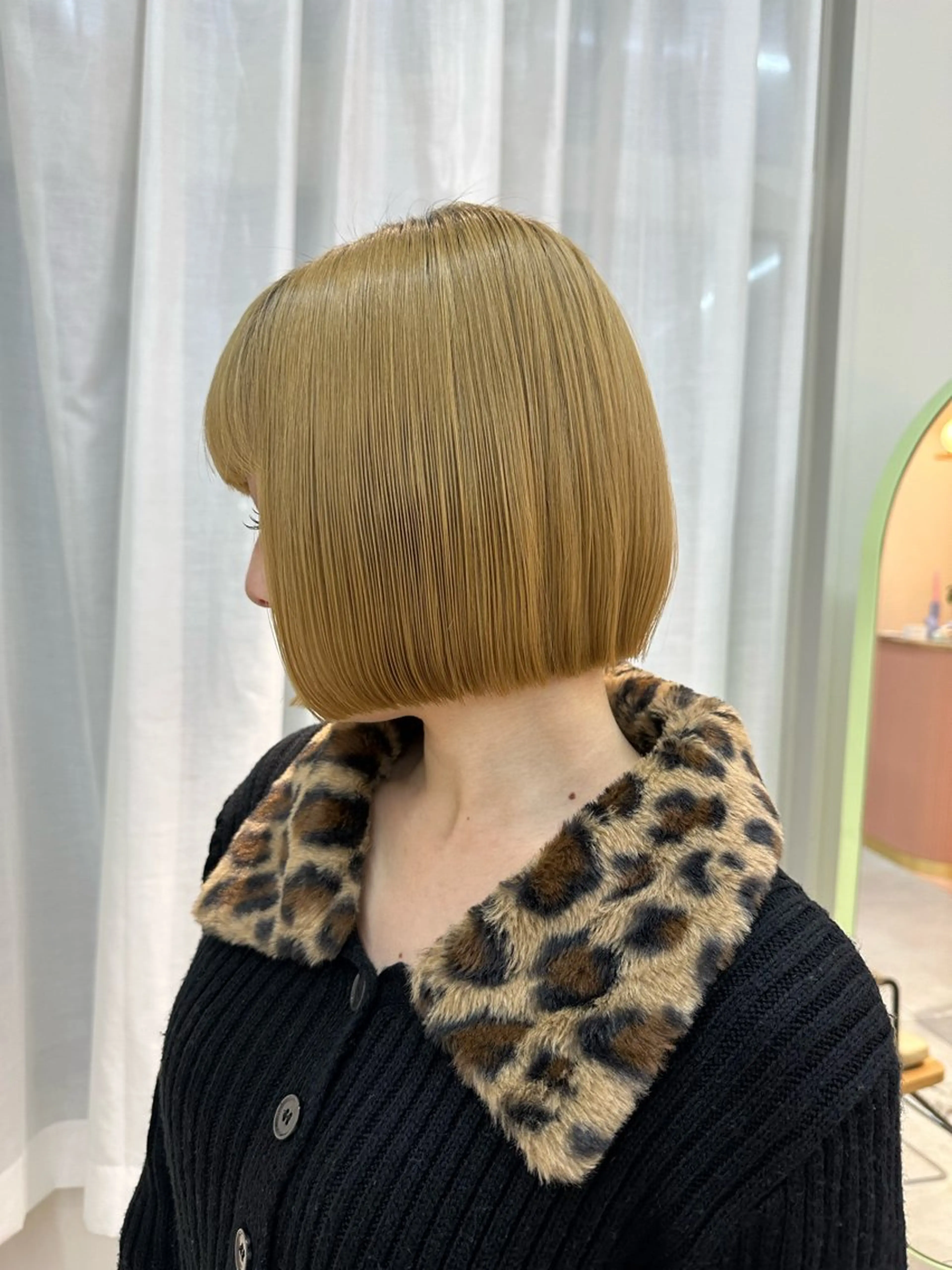 ミディアム ボブ 安井 美咲希のヘアスタイル