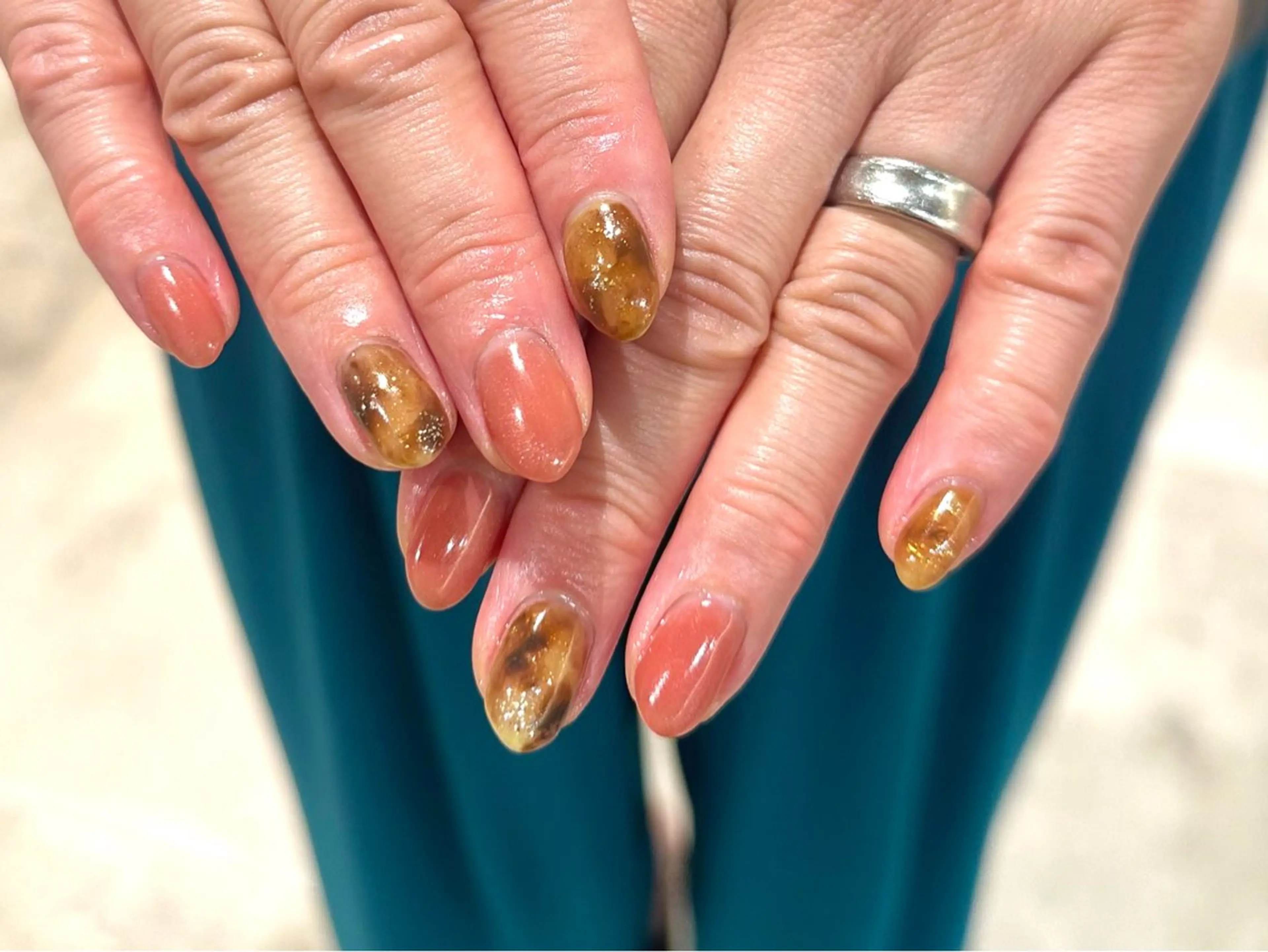 ネイル べっ甲ネイル ハンドネイル エムスラッシュセンター南sol所属・kano🫧 指名No.1💫のネイルデザイン