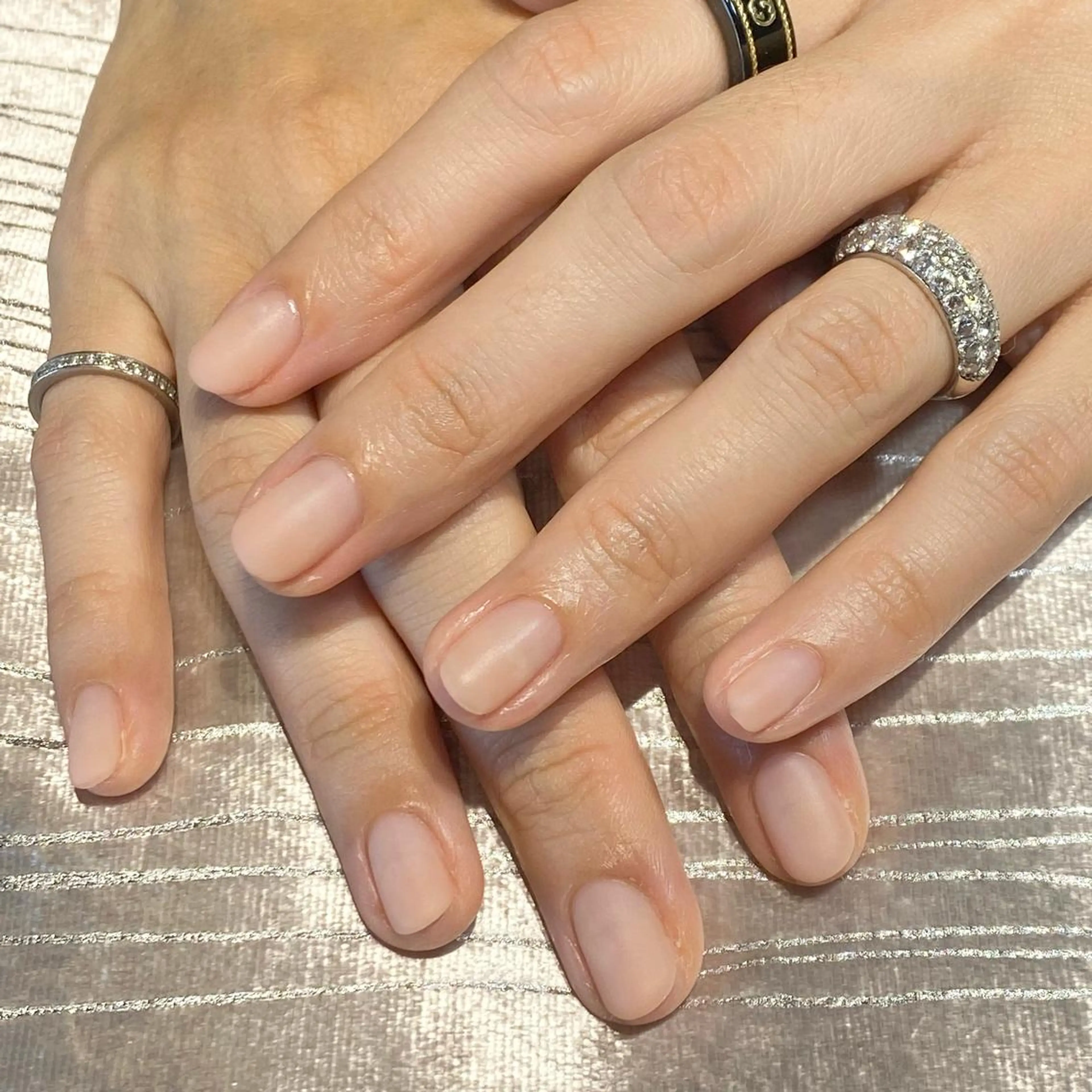 ネイル Flore (フロール)の眉毛・アイブロウイメージ