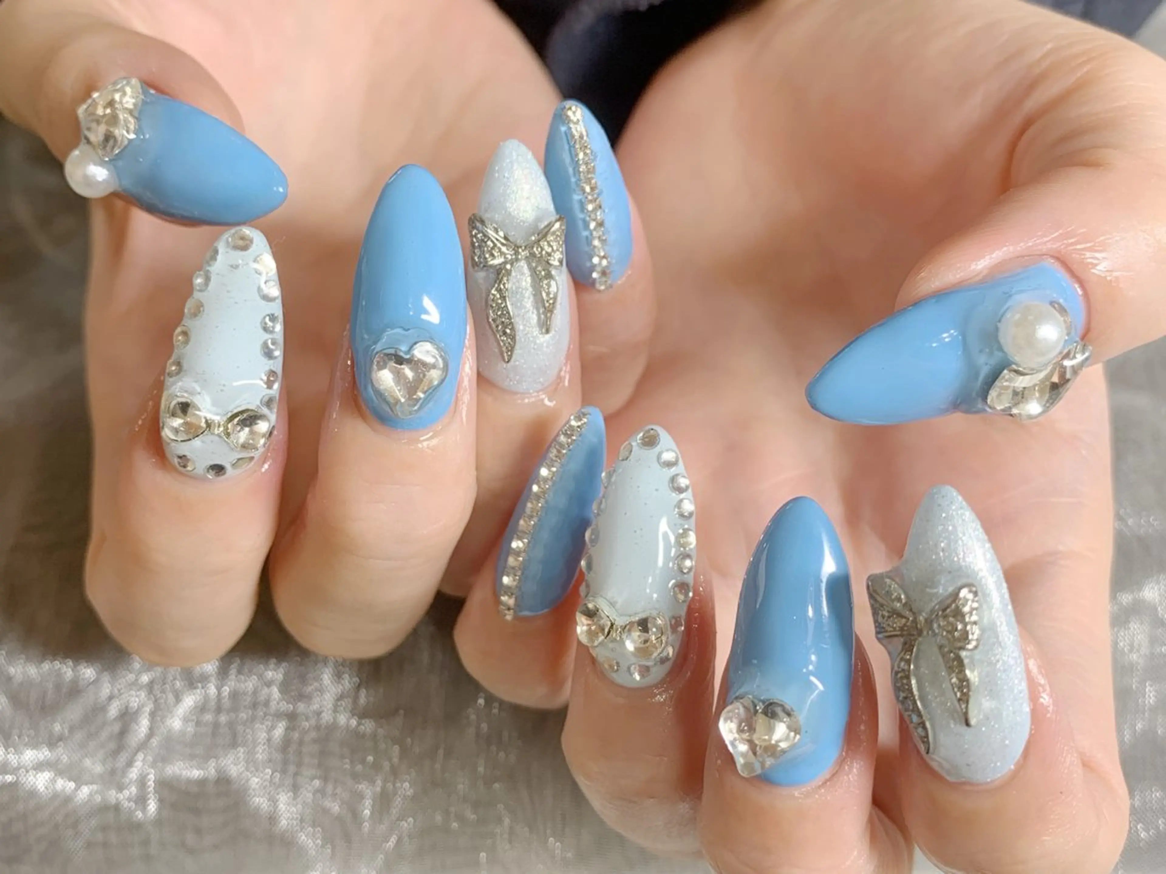 ネイル バレンタイン ハンドネイル mira-cle大濱美容アカデミー所属・AI NAのネイルデザイン