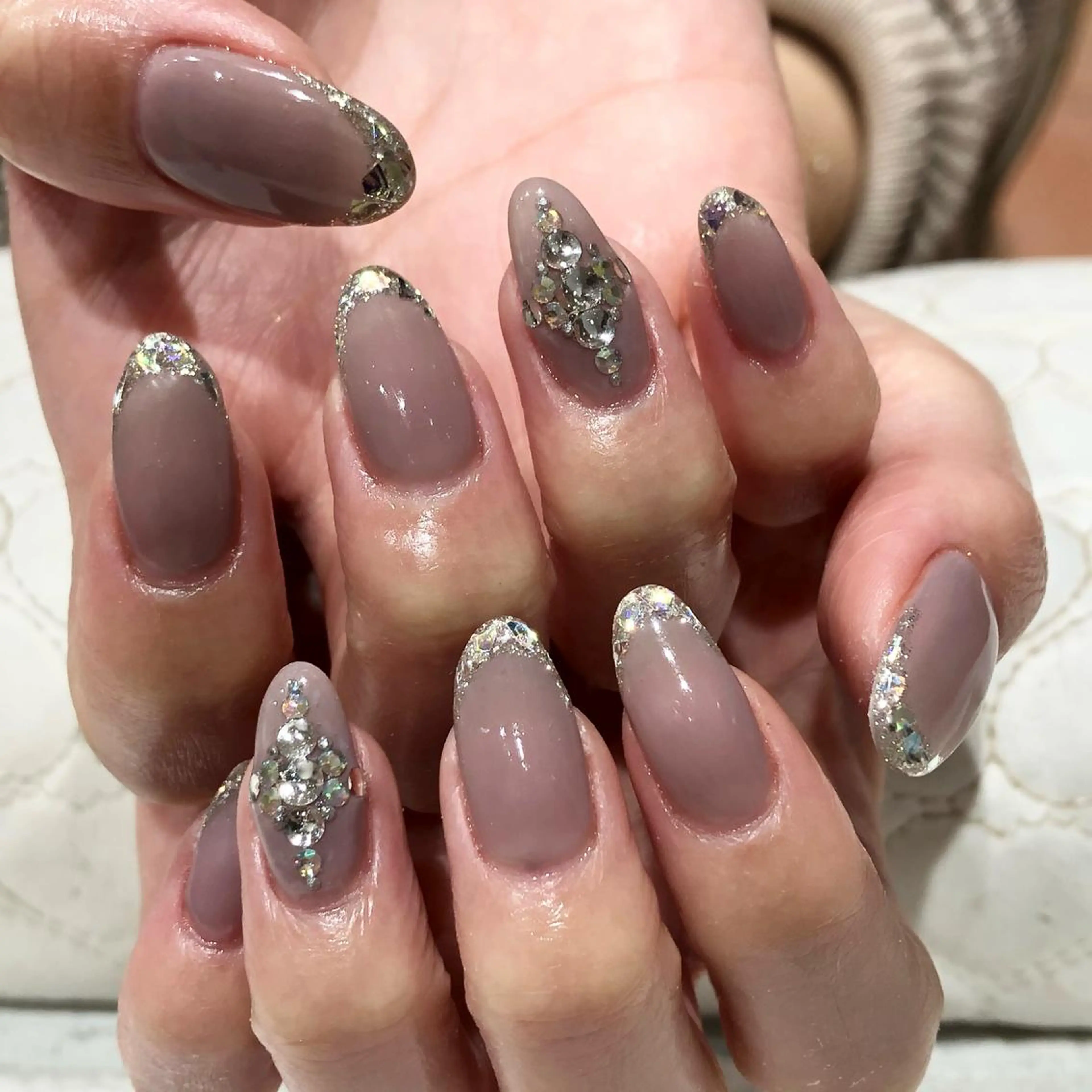 ネイル ハンドネイル Nest 三田のマツエク・マツパデザイン