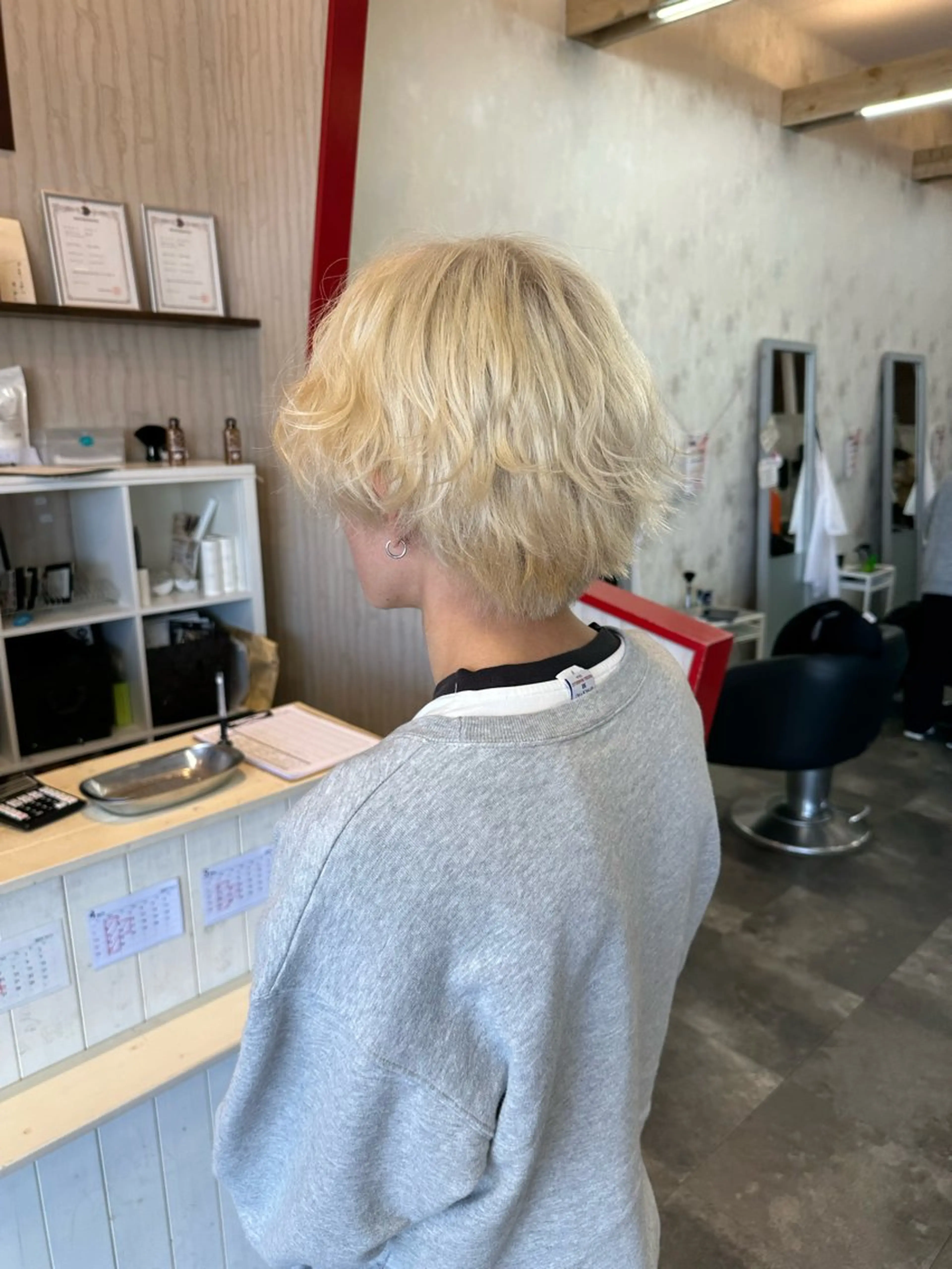 ショート カラー メンズ ブロンド ホワイトブロンド 森本 倭のヘアスタイル