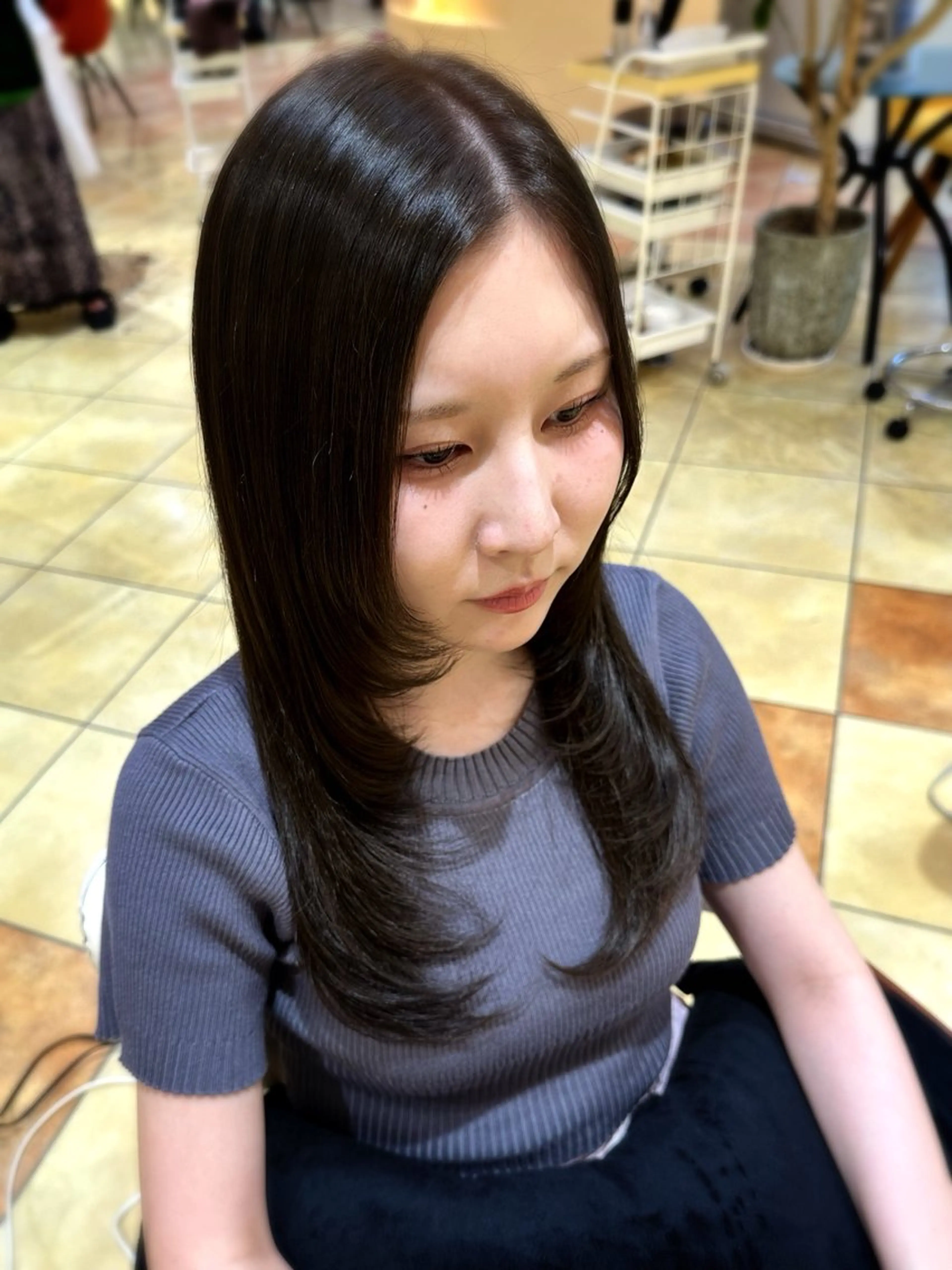 ロング カラー レイヤーカット 小顔カット カット ヘアカラー トリートメント 小顔レイヤー💗 木村実樹のヘアスタイル